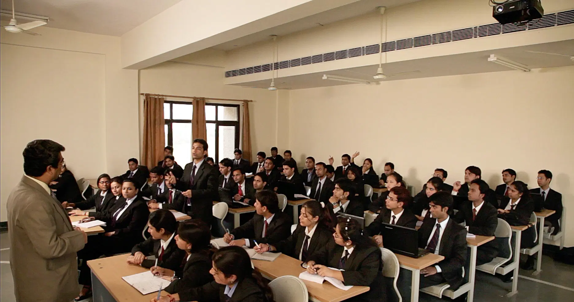 Accman Institute of Management Classroom photo 11