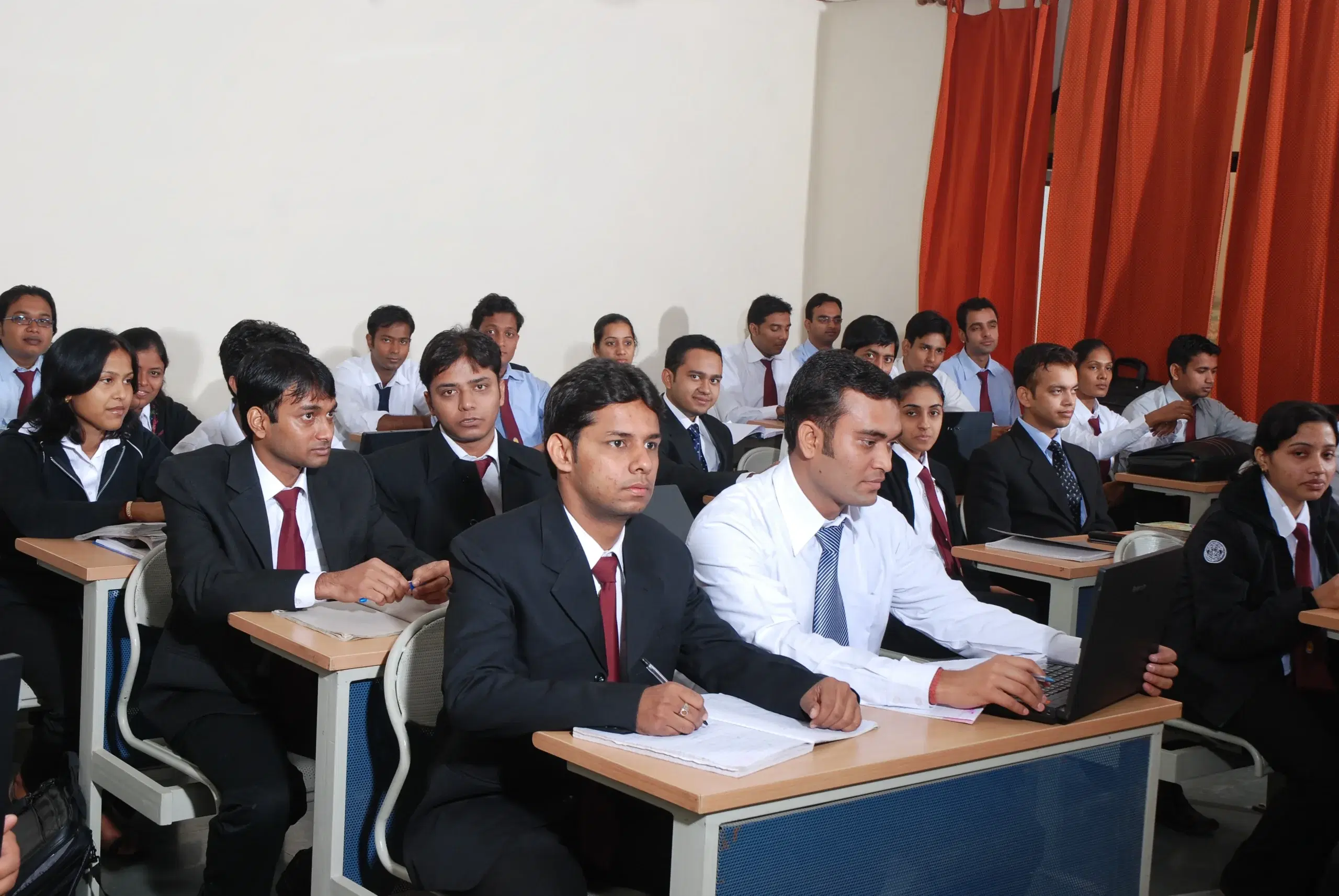 Accman Institute of Management Classroom photo 8