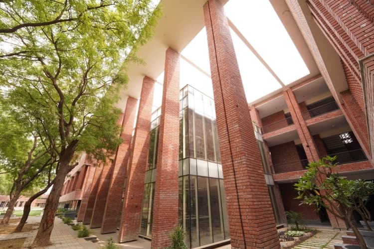 The Lalit Suri Hospitality School Faridabad Infrastructure photo 15