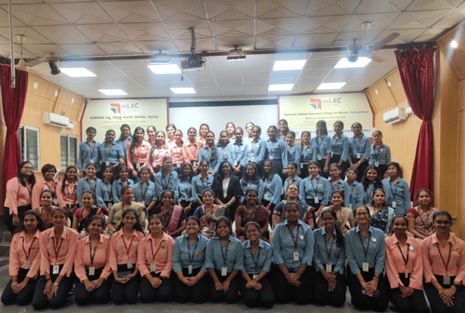 mLAC B.com Images photo 3