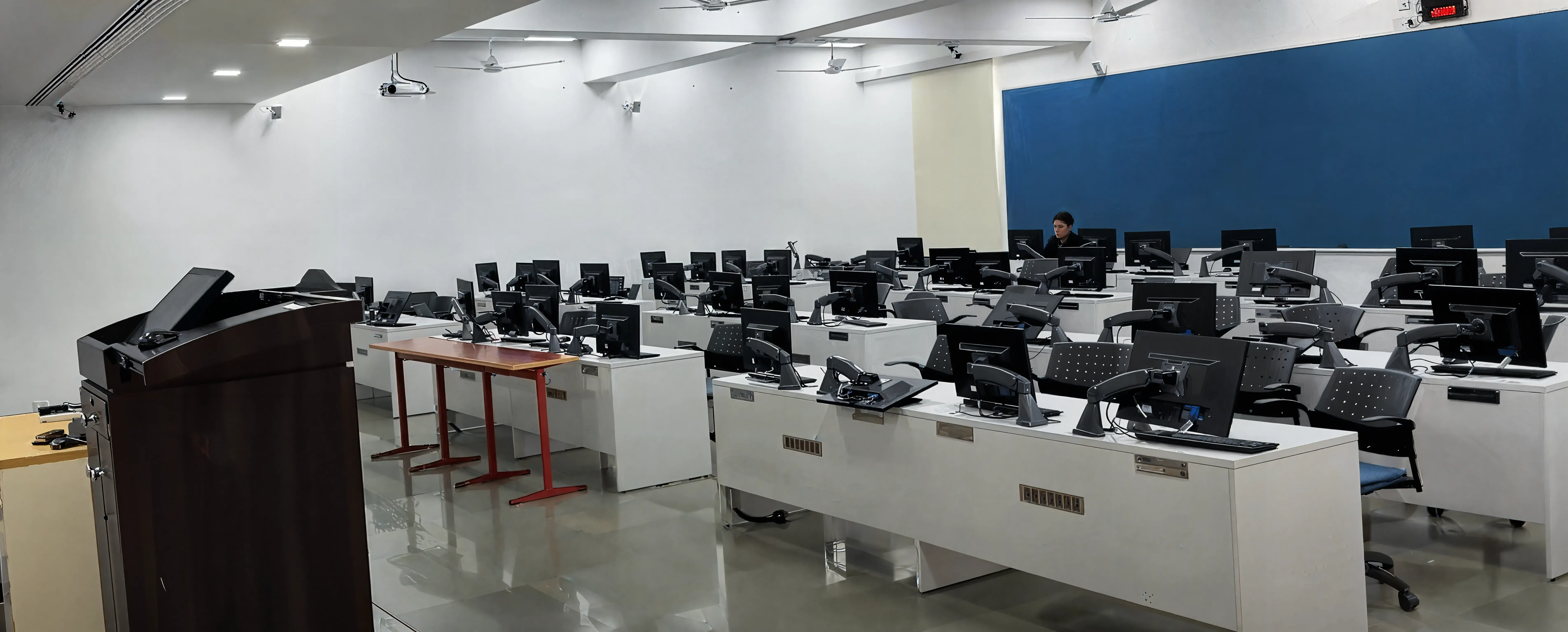 GIM Goa classroom photo 1