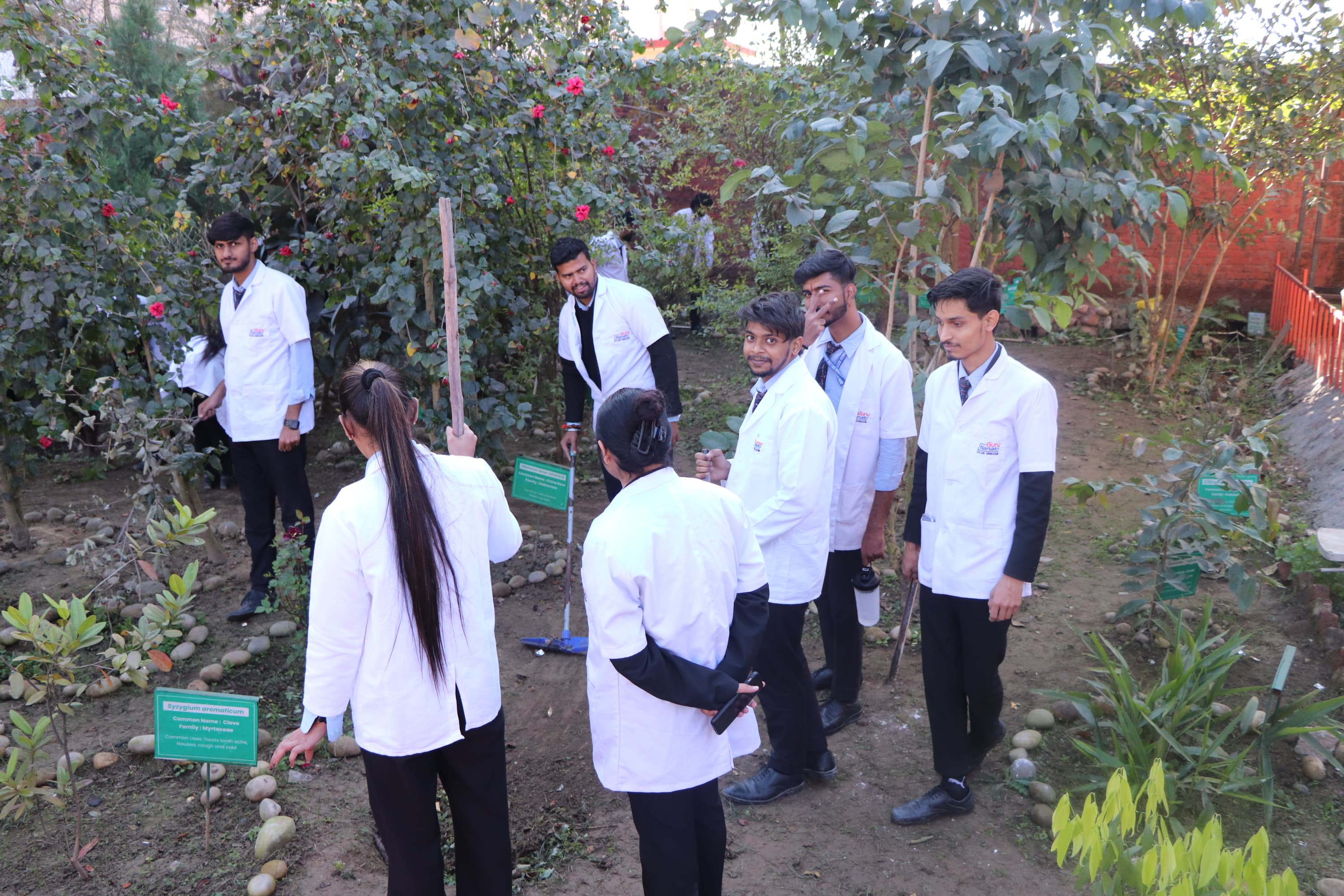 Guru Nanak College, Dehradun College Images photo 4