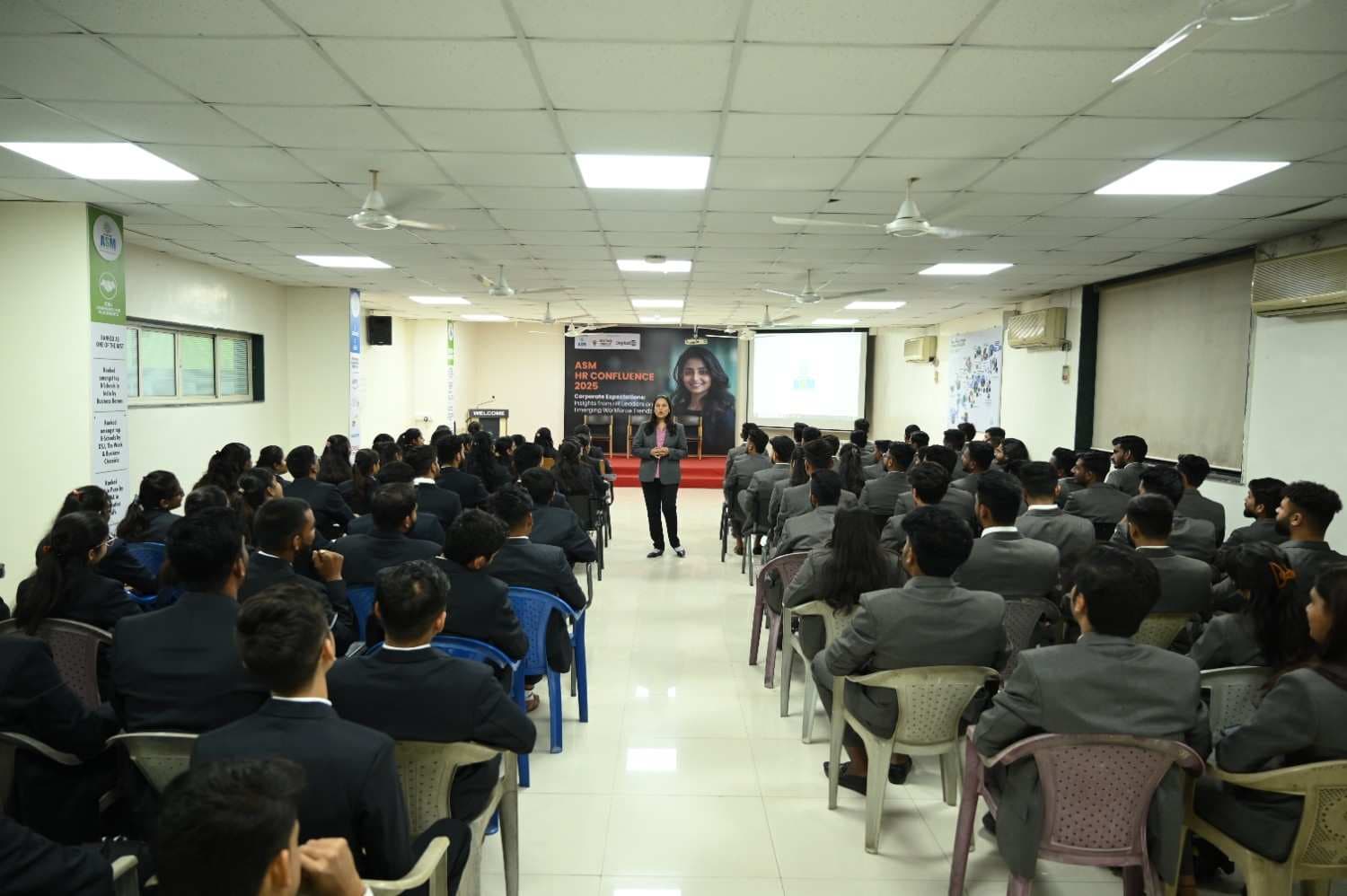 ASM's Institute of Business Management & Research Pune Classroom photo 4