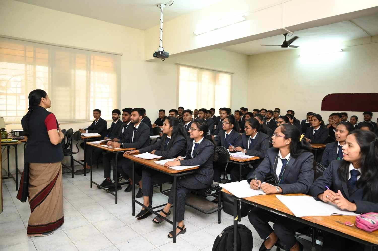 ASM's Institute of Business Management & Research Pune Classroom photo 12