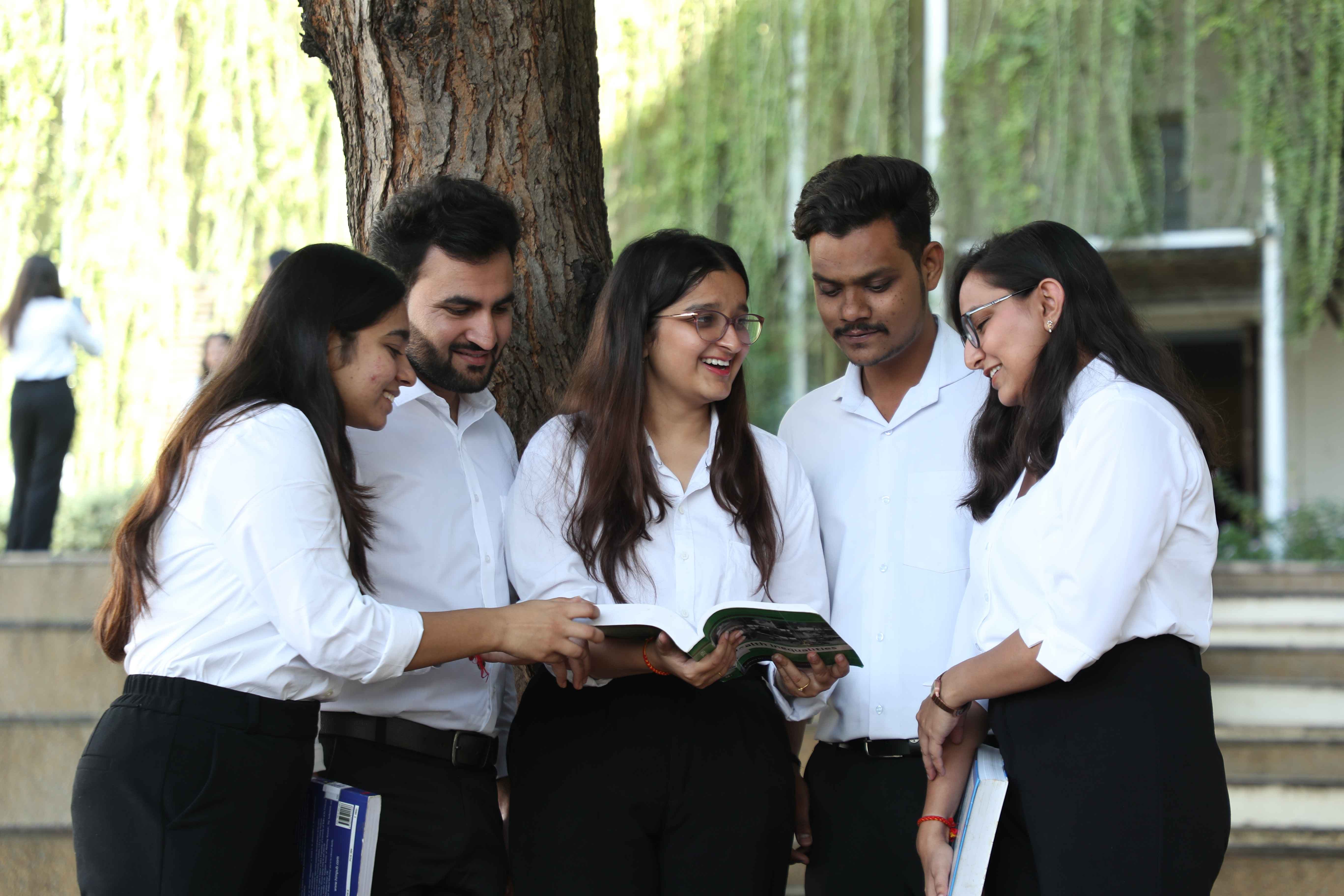 Indian Institute of Public Health Gandhinagar Classroom photo 2