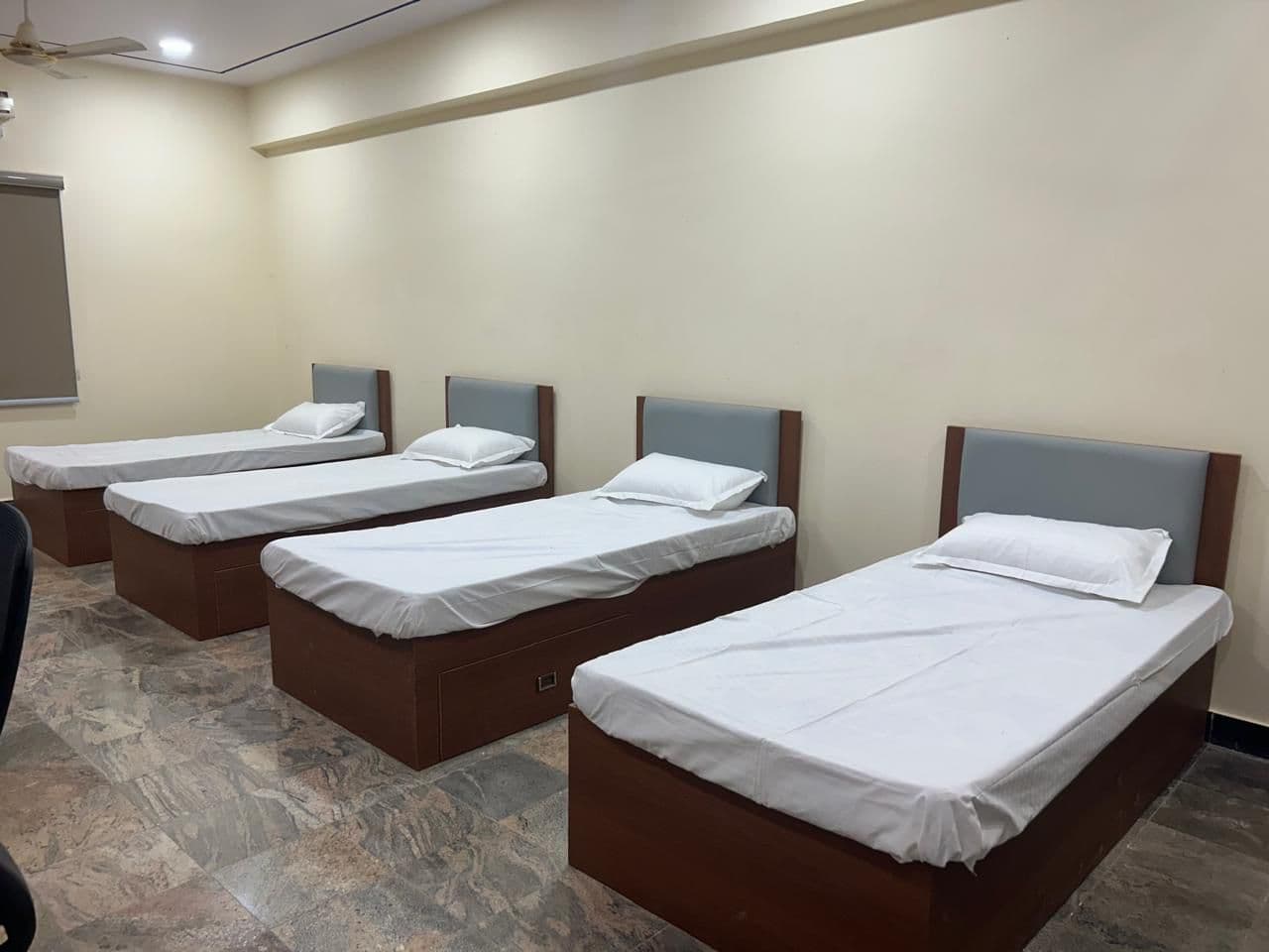 St. Mary's Rehabilitation University Powered by Emversity College Images photo 20