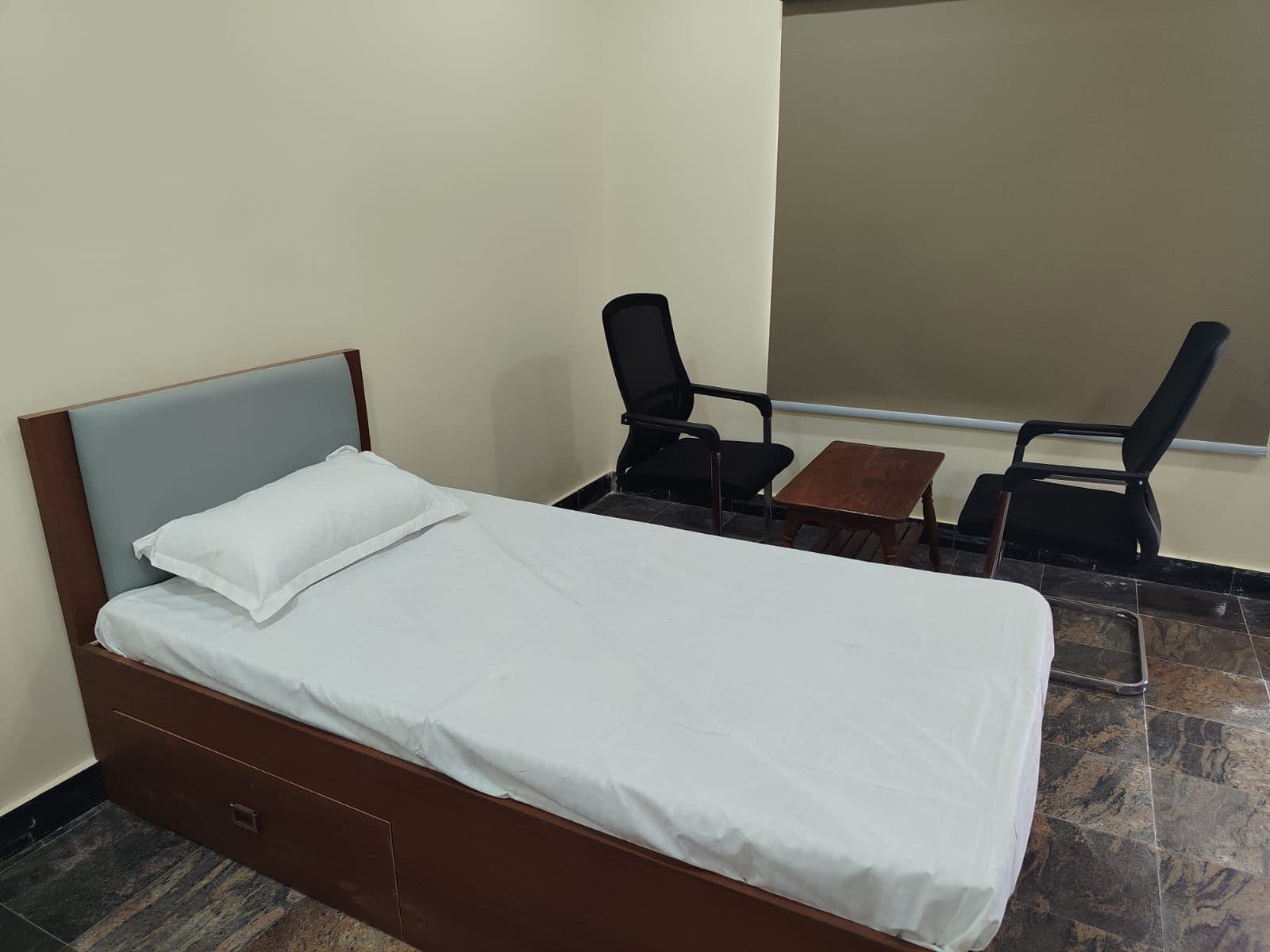 St. Mary's Rehabilitation University Powered by Emversity College Images photo 23