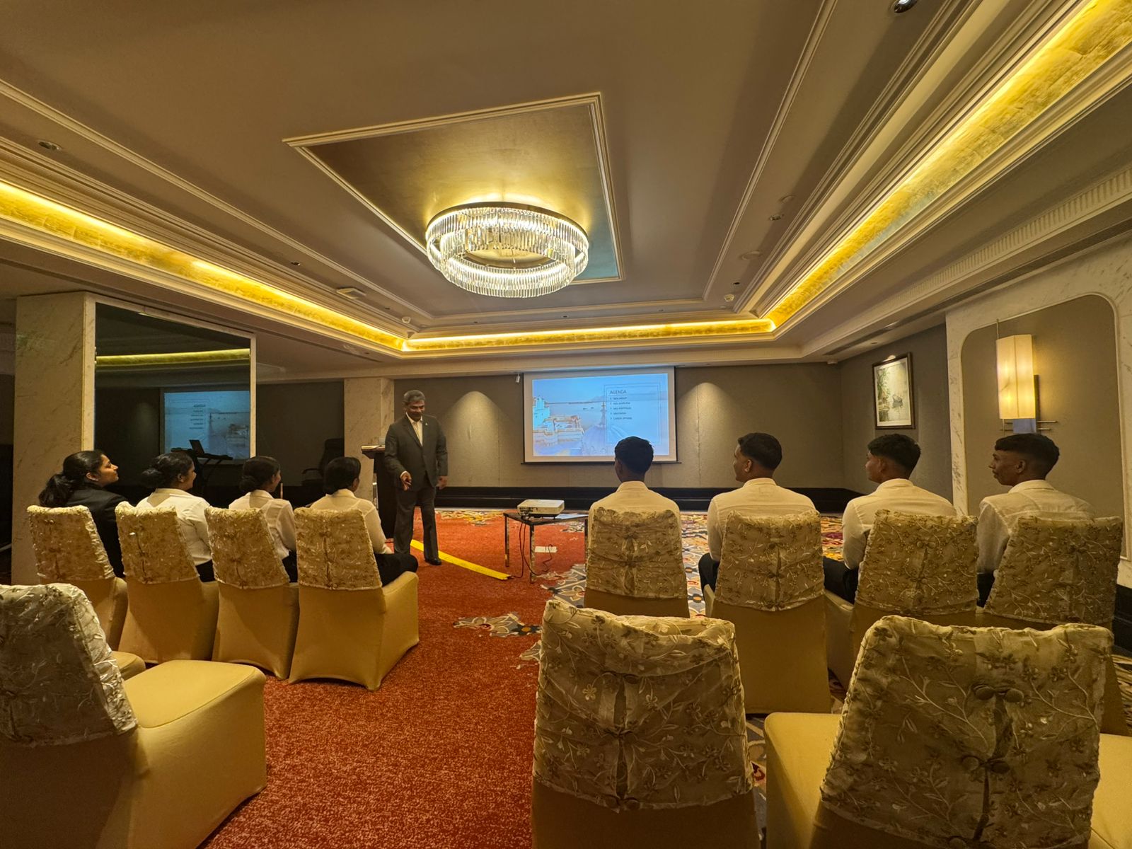Emversity School of Hospitality & Allied Health Sciences, Indore Taj - Kochi photo 3