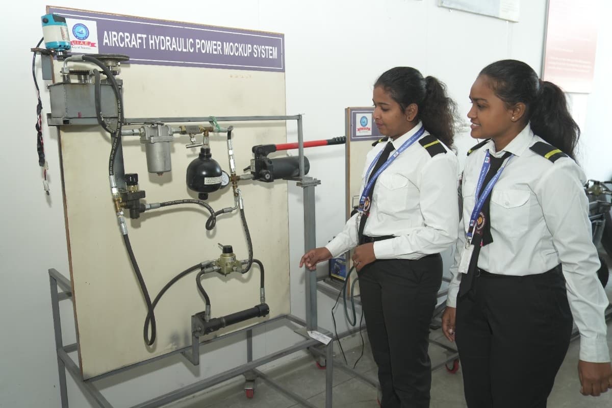 Indira Institute of Aircraft Engineering WORKSHOP photo 2