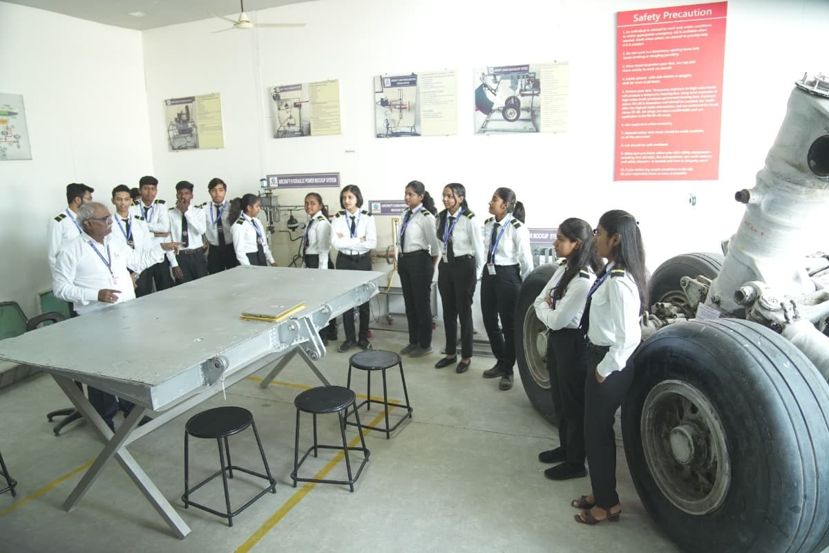 Indira Institute of Aircraft Engineering WORKSHOP photo 3