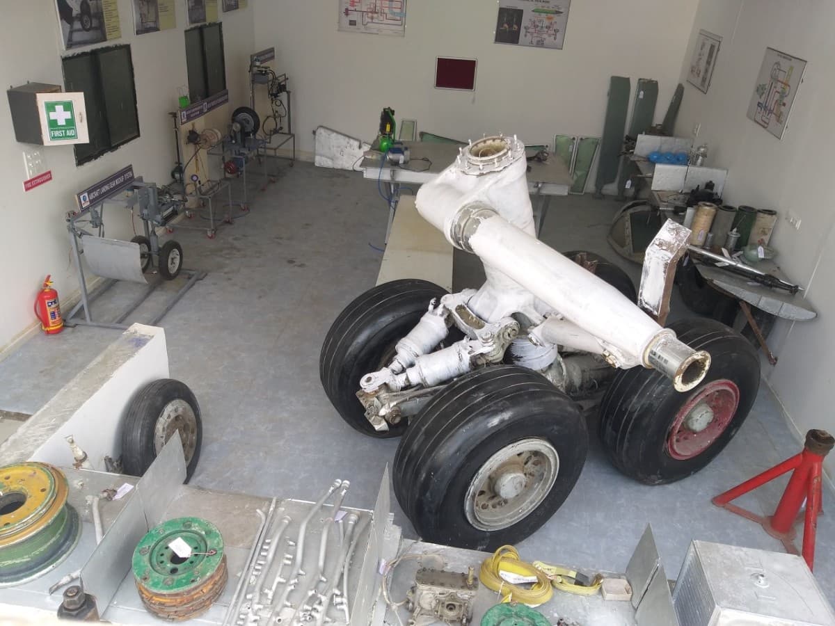 Indira Institute of Aircraft Engineering WORKSHOP photo 4