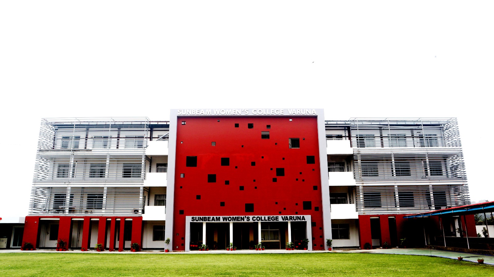 Sunbeam College for Women Varanasi College Images photo 10