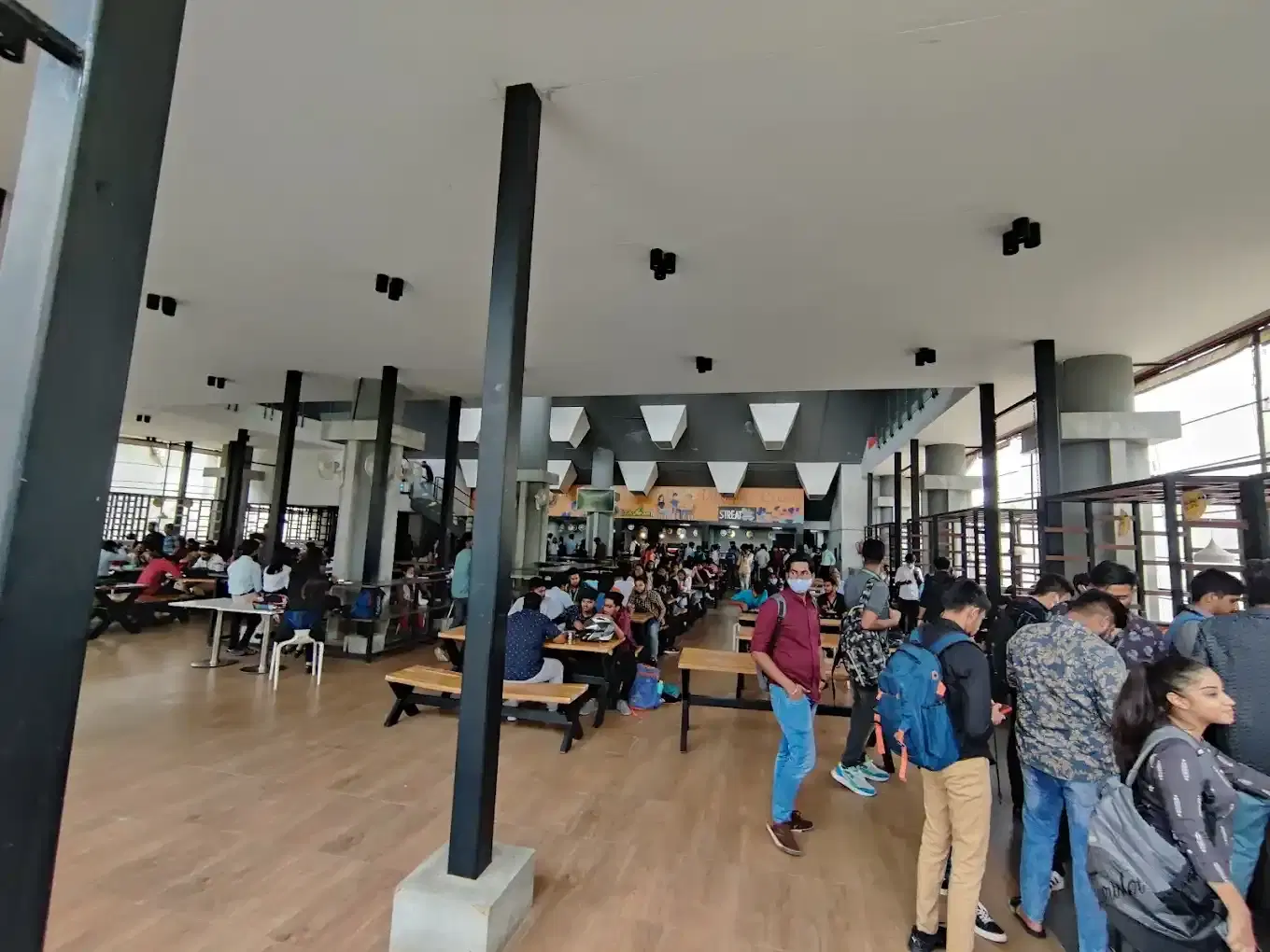Presidency University, Bangalore Powered by Emversity College Images photo 16