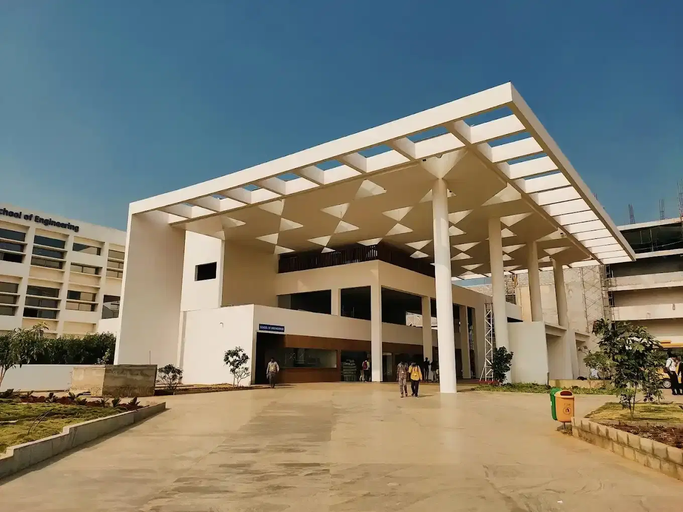 Presidency University, Bangalore Powered by Emversity College Images photo 22