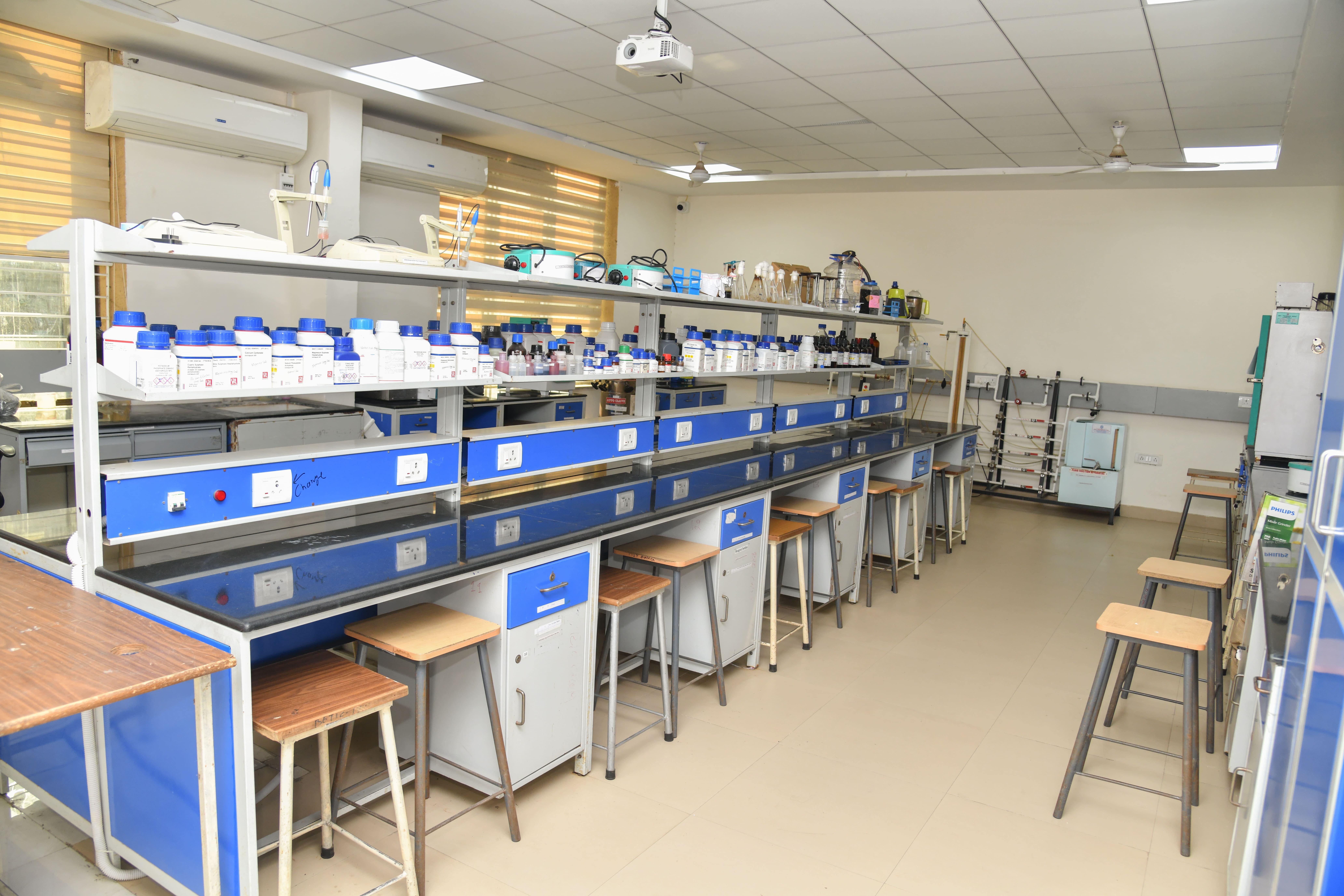 MIT School of Bioengineering Sciences and Research Pune Labs Activity photo 7