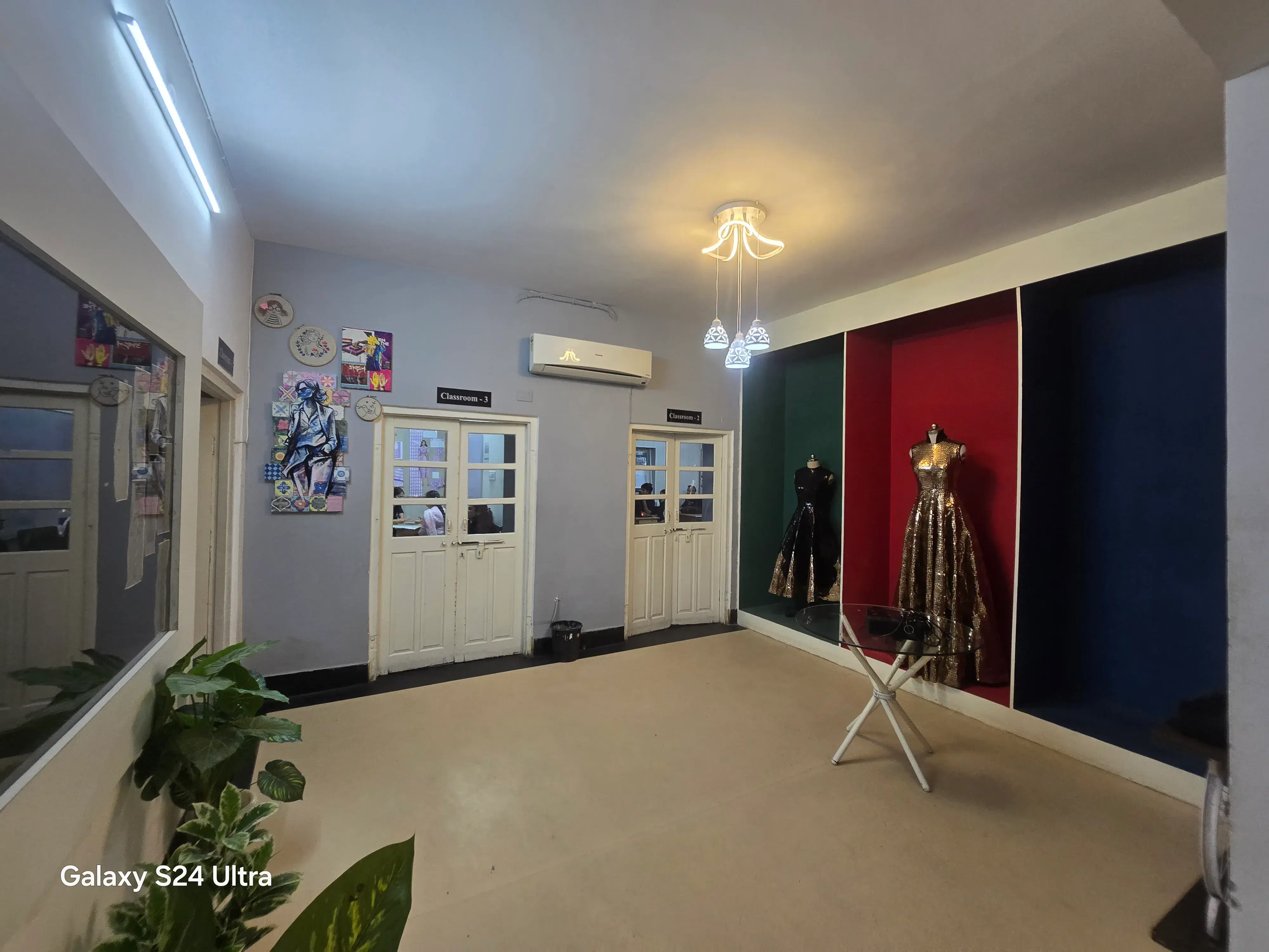 Ellen College of Design Jaipur Academic Building photo 3