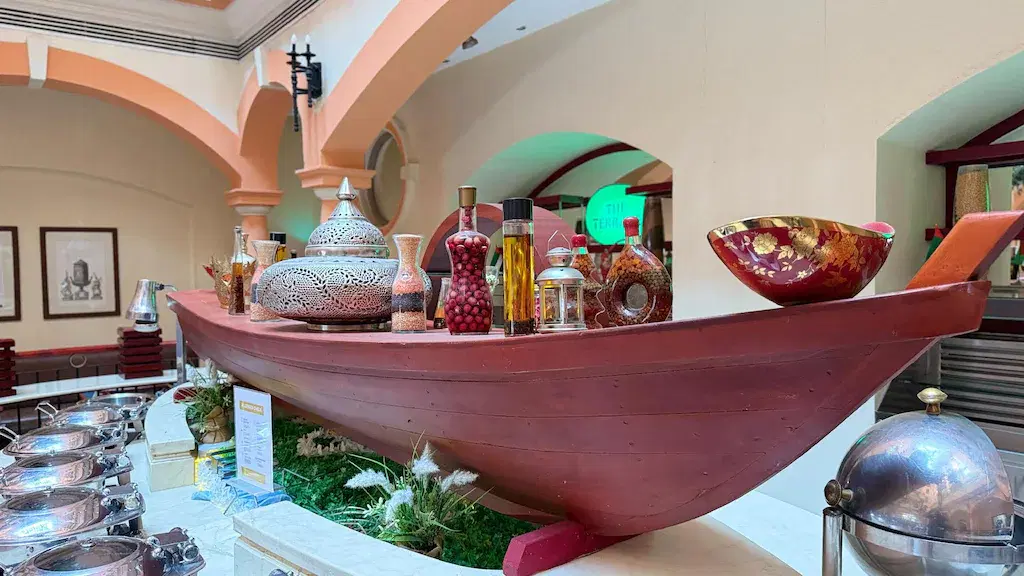 Emversity School of International Hospitality,Dehradun Sunday Suites Excelsior Hotel Deira photo 25