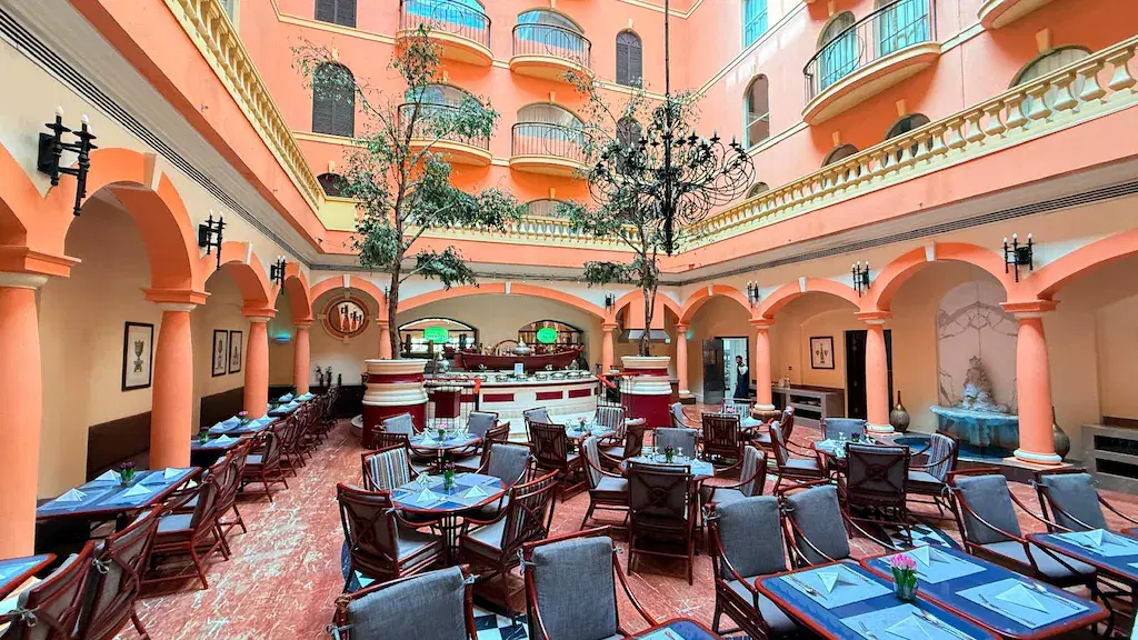 Emversity School of International Hospitality,Goa Sunday Suites Excelsior Hotel Deira photo 16