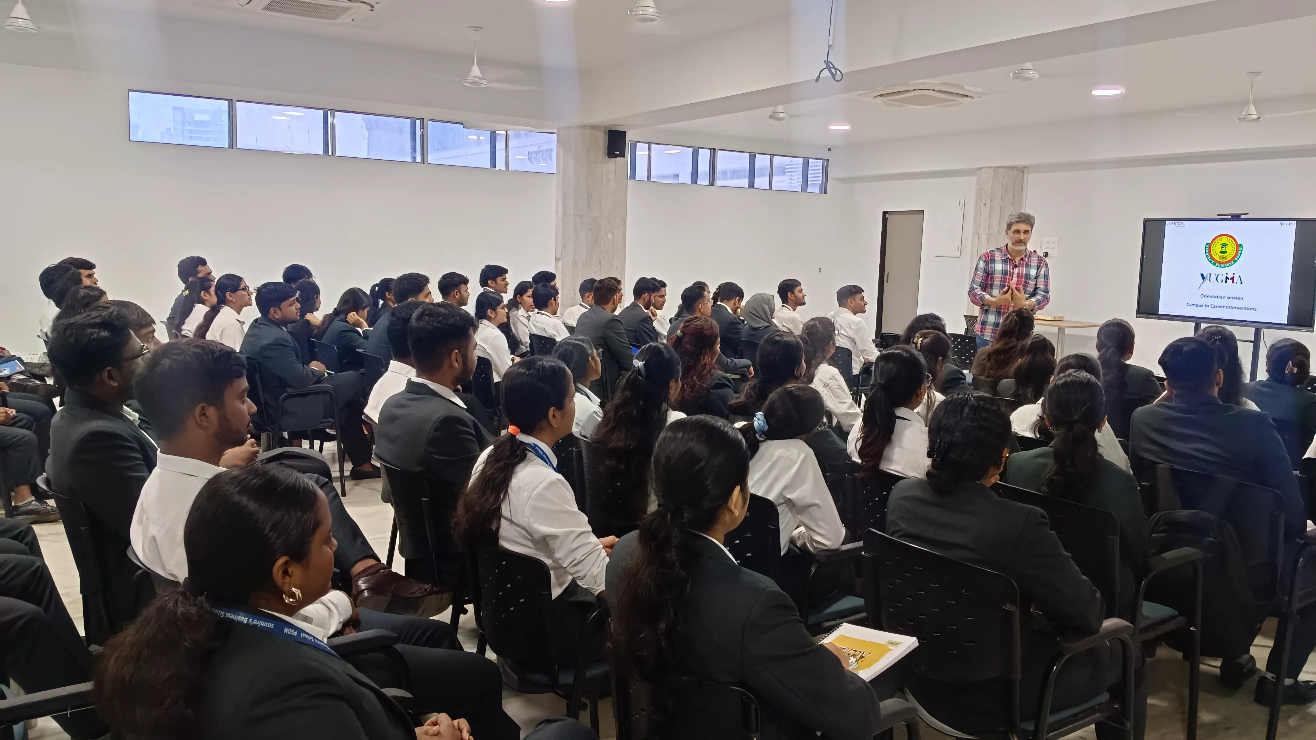 SASMIRA's Business School Mumbai Placement Training with Expert photo 6