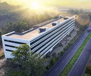 Universal Skilltech University Powered by Emversity College Infrastructure photo 1