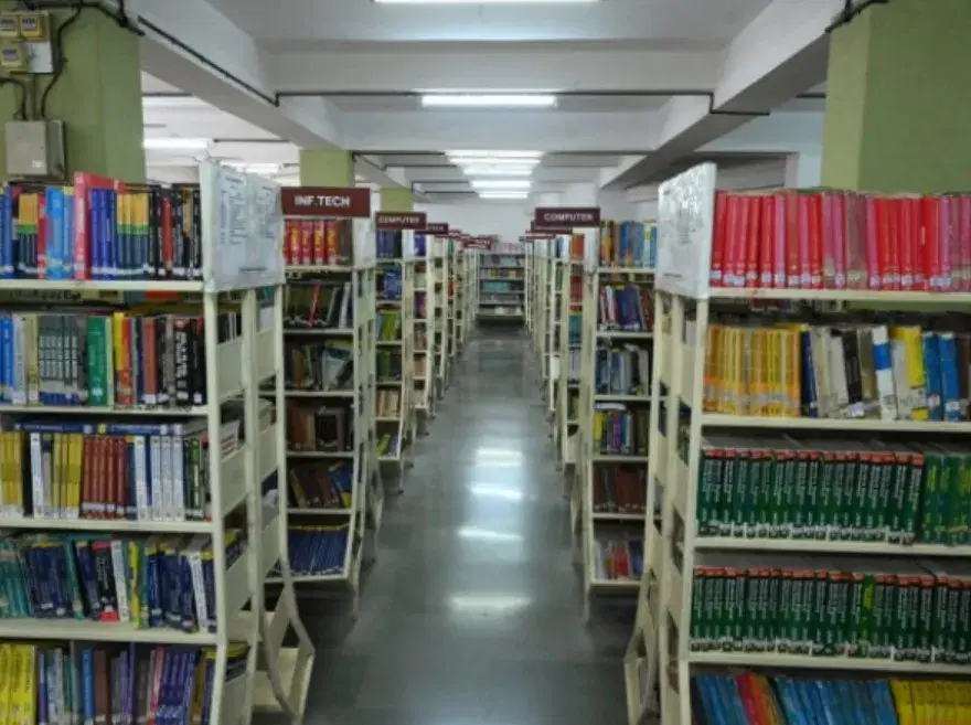 Sanjivani University Powered by Emversity College photo 22