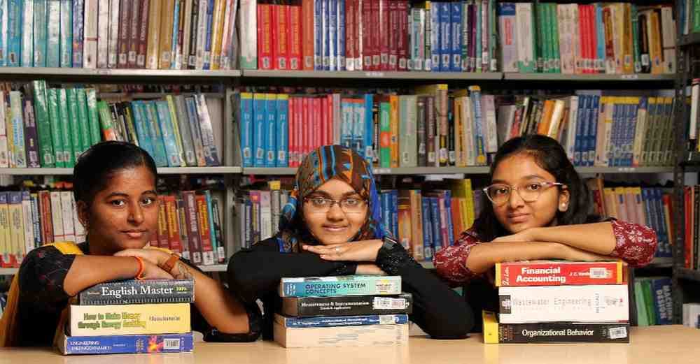 M.A.M. College of Engineering and Technology Tiruchirappalli Library Environment photo 2