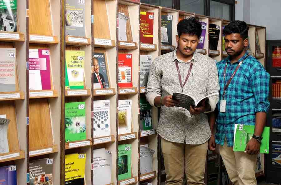 M.A.M. College of Engineering and Technology Tiruchirappalli Library Environment photo 6