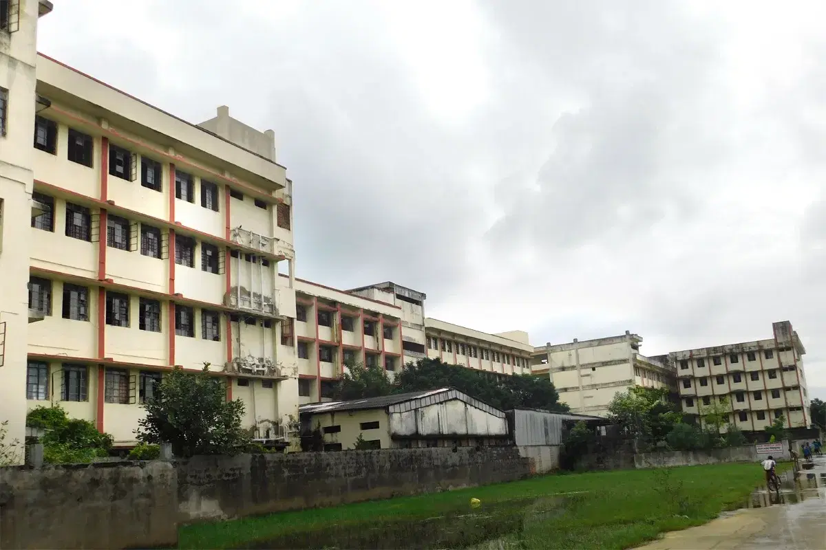 St. Peter's Institute of Higher Education and Research, Chennai Powered by Emversity Campus photo 3