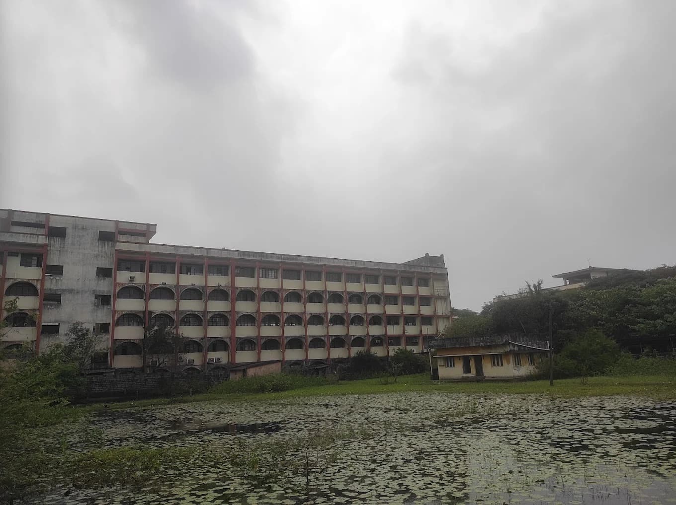 St. Peter's Institute of Higher Education and Research, Chennai Powered by Emversity Campus photo 12