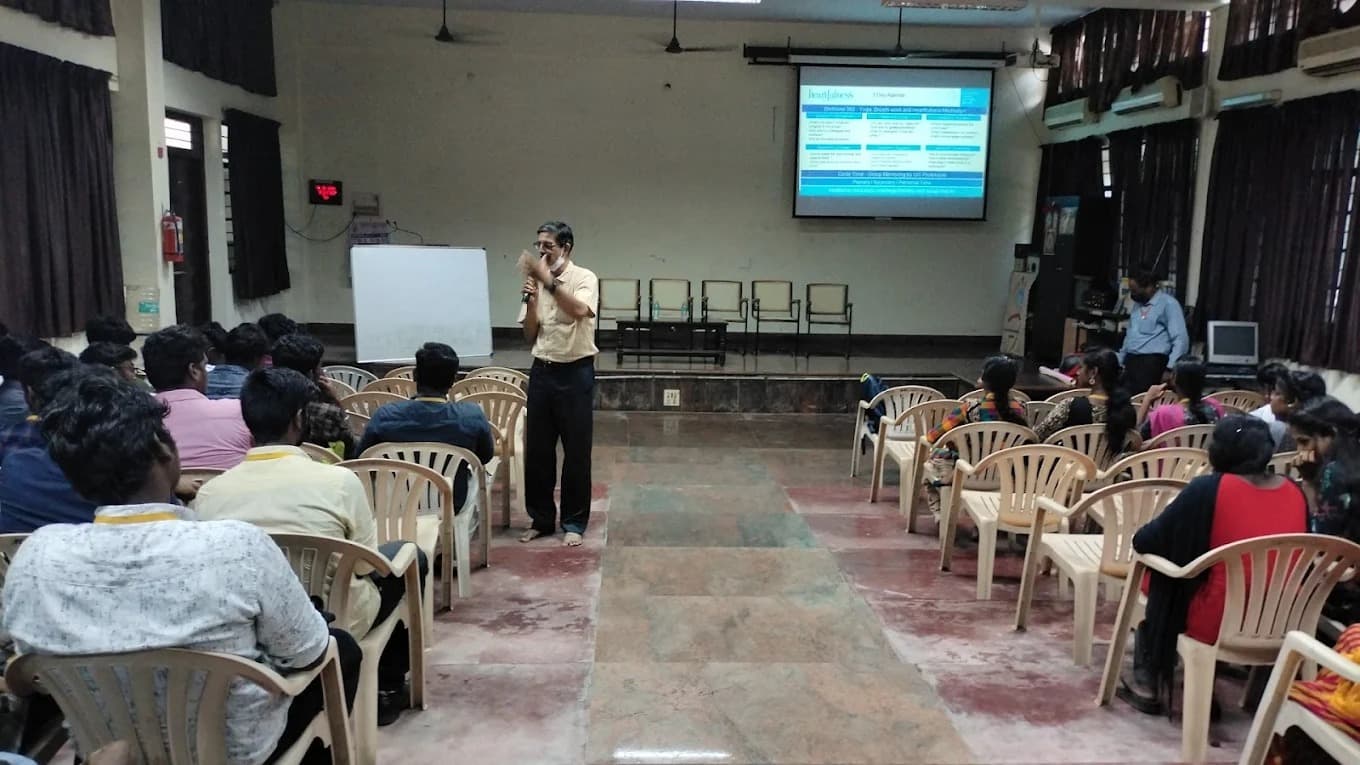 St. Peter's Institute of Higher Education and Research, Chennai Powered by Emversity Campus photo 17