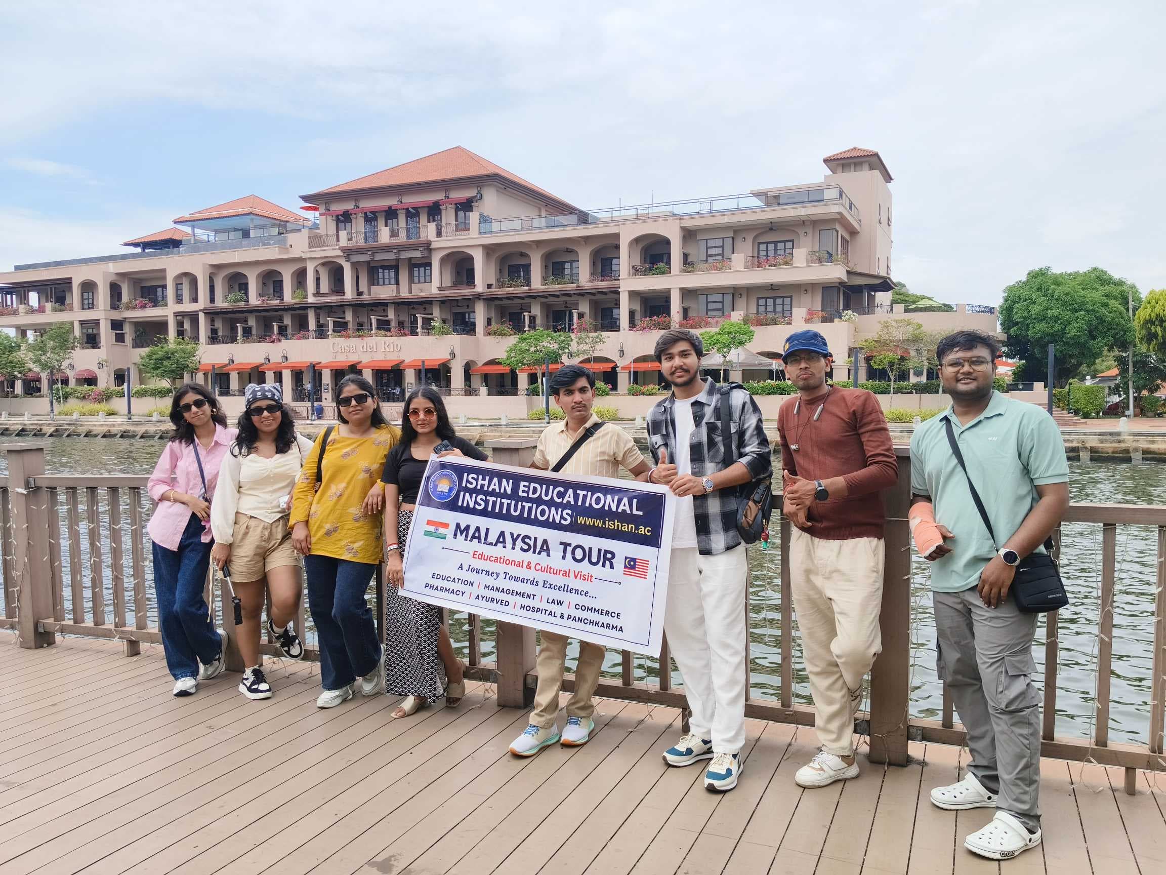 Ishan Institute of Pharmacy Greater Noida Student life and Achievements photo 6