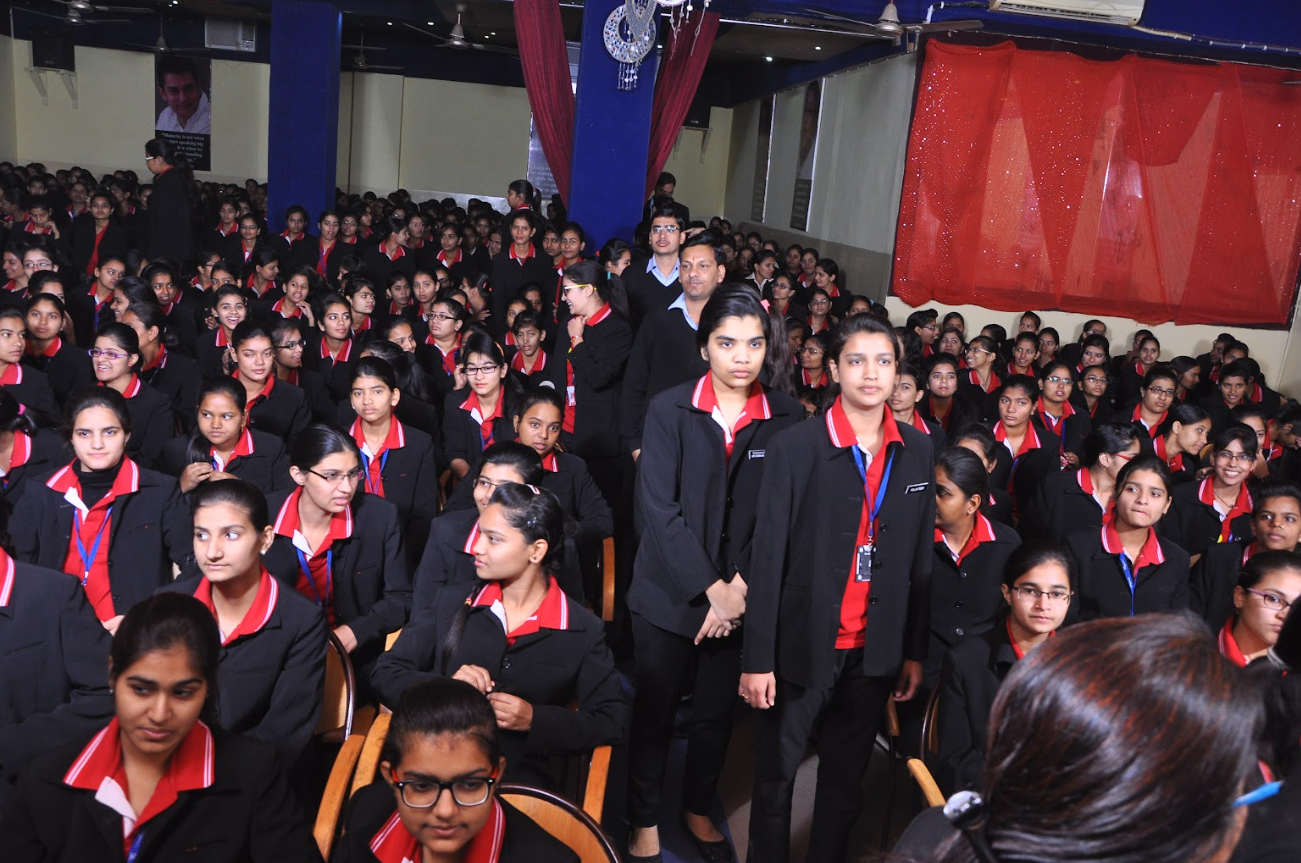 Biyani Girls College Jaipur Croded photo 4