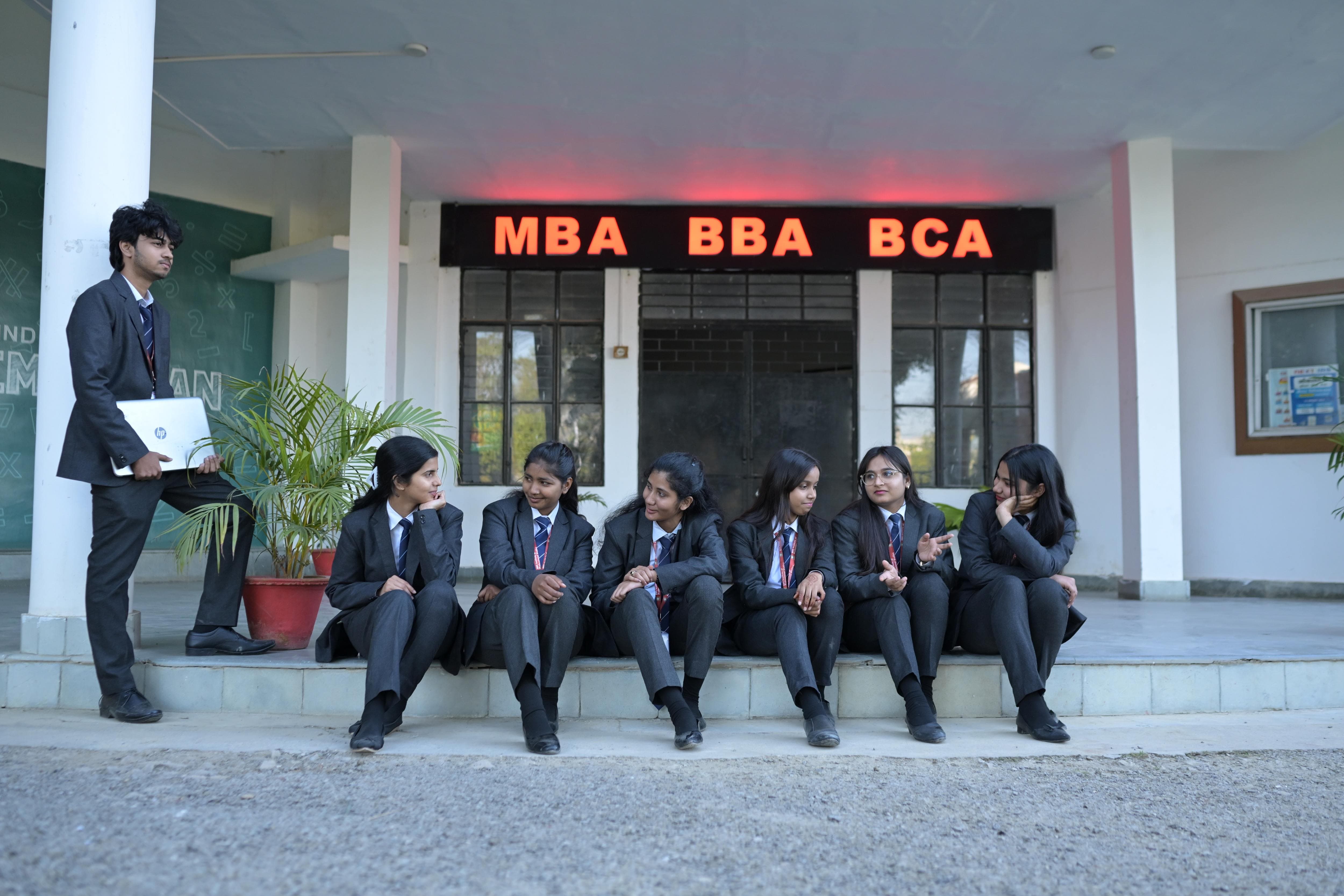 BBS College of Engineering and Technology Allahabad Student Commons photo 2