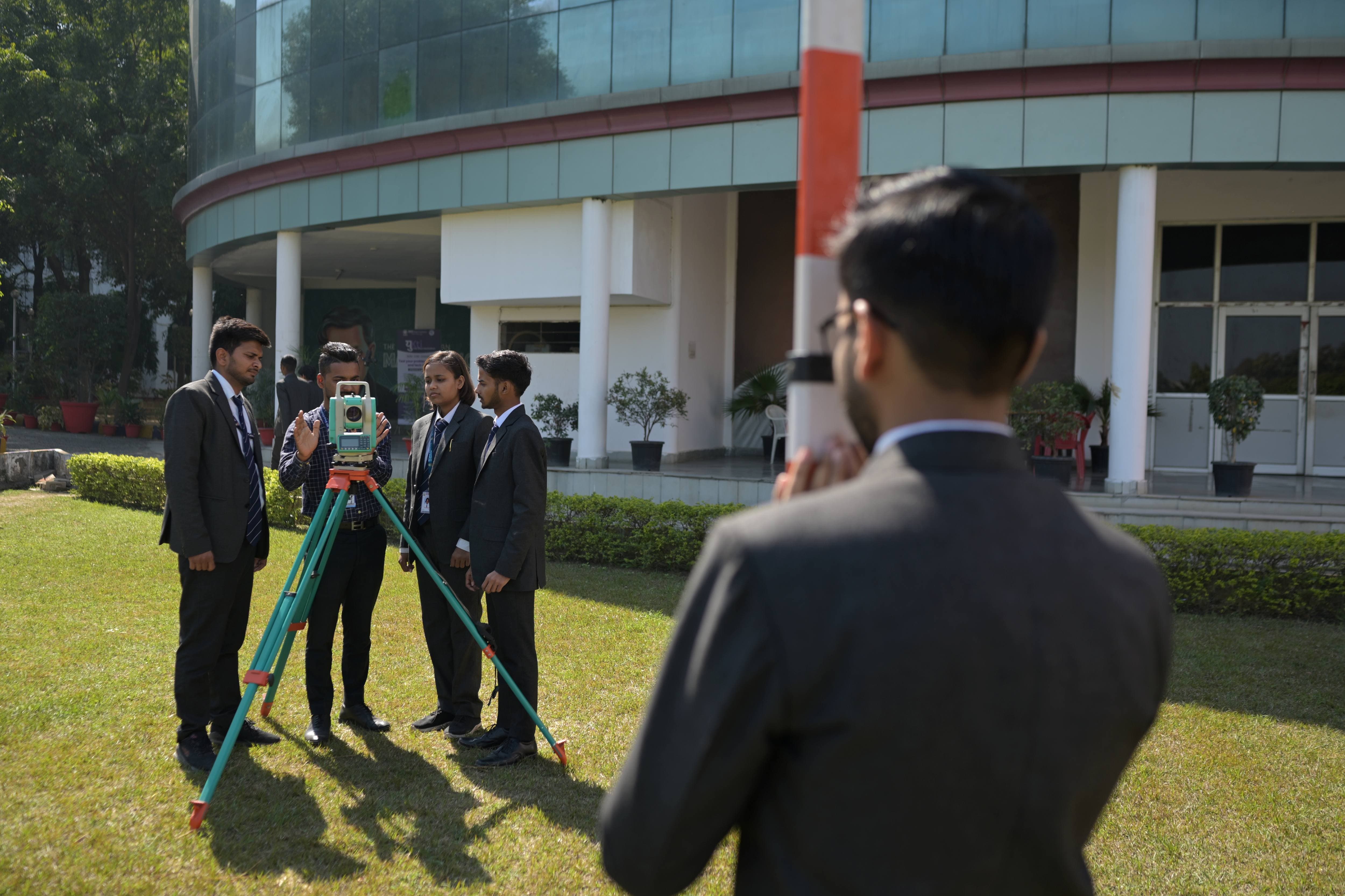 BBS College of Engineering and Technology Allahabad Laboratories and Equipment photo 8