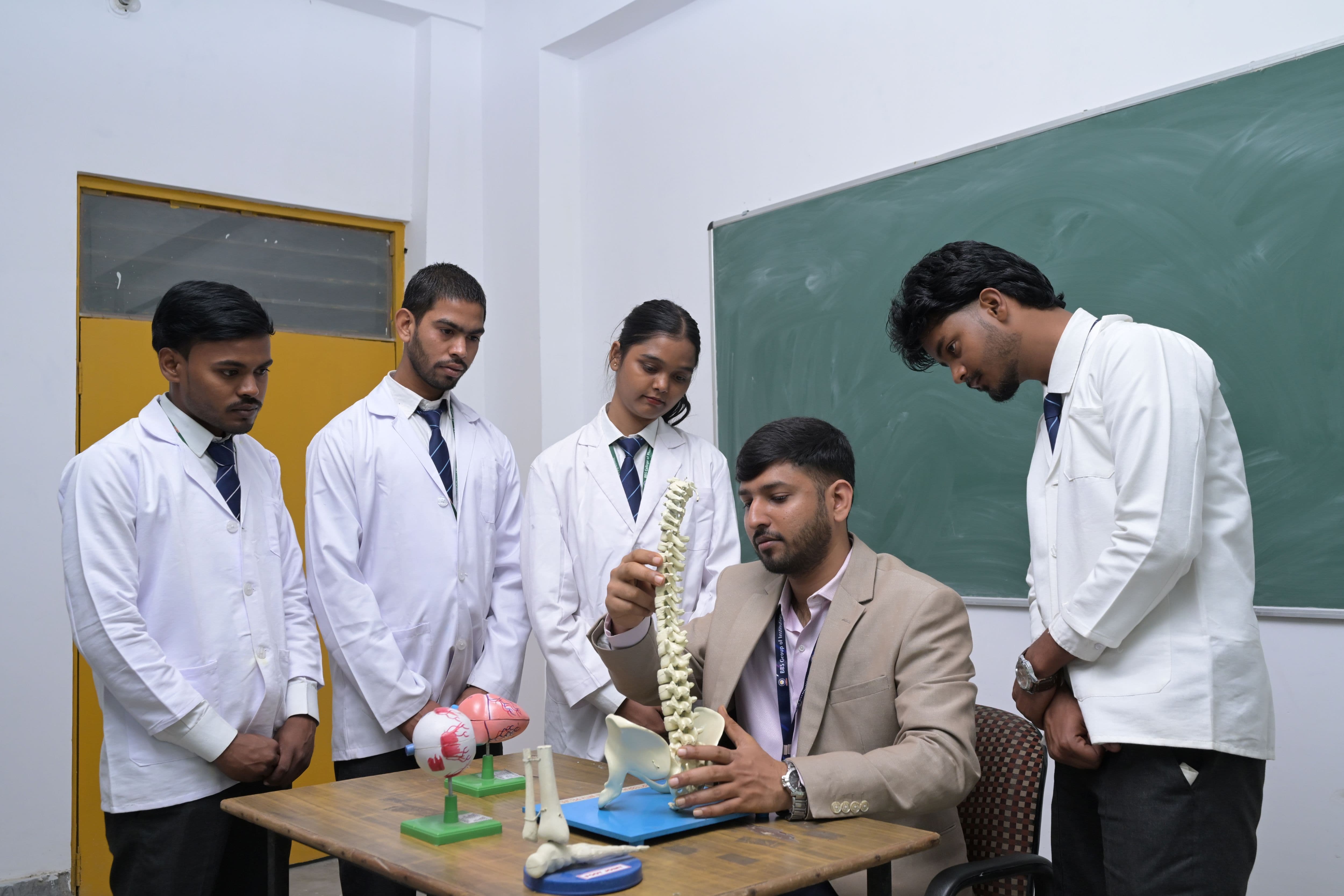 BBS College of Engineering and Technology Allahabad Laboratories and Equipment photo 3