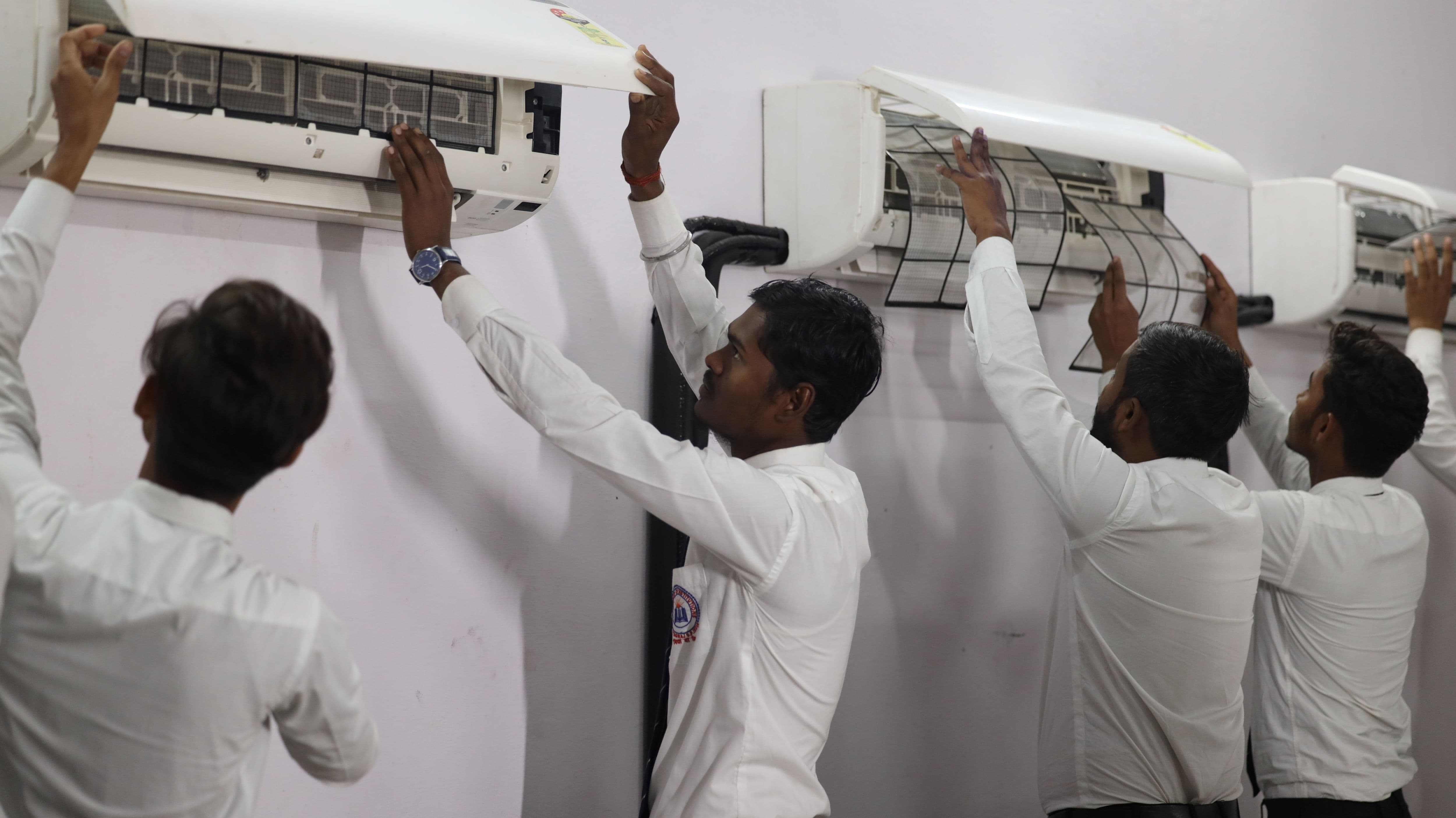 BBS College of Engineering and Technology Allahabad Laboratories and Equipment photo 14