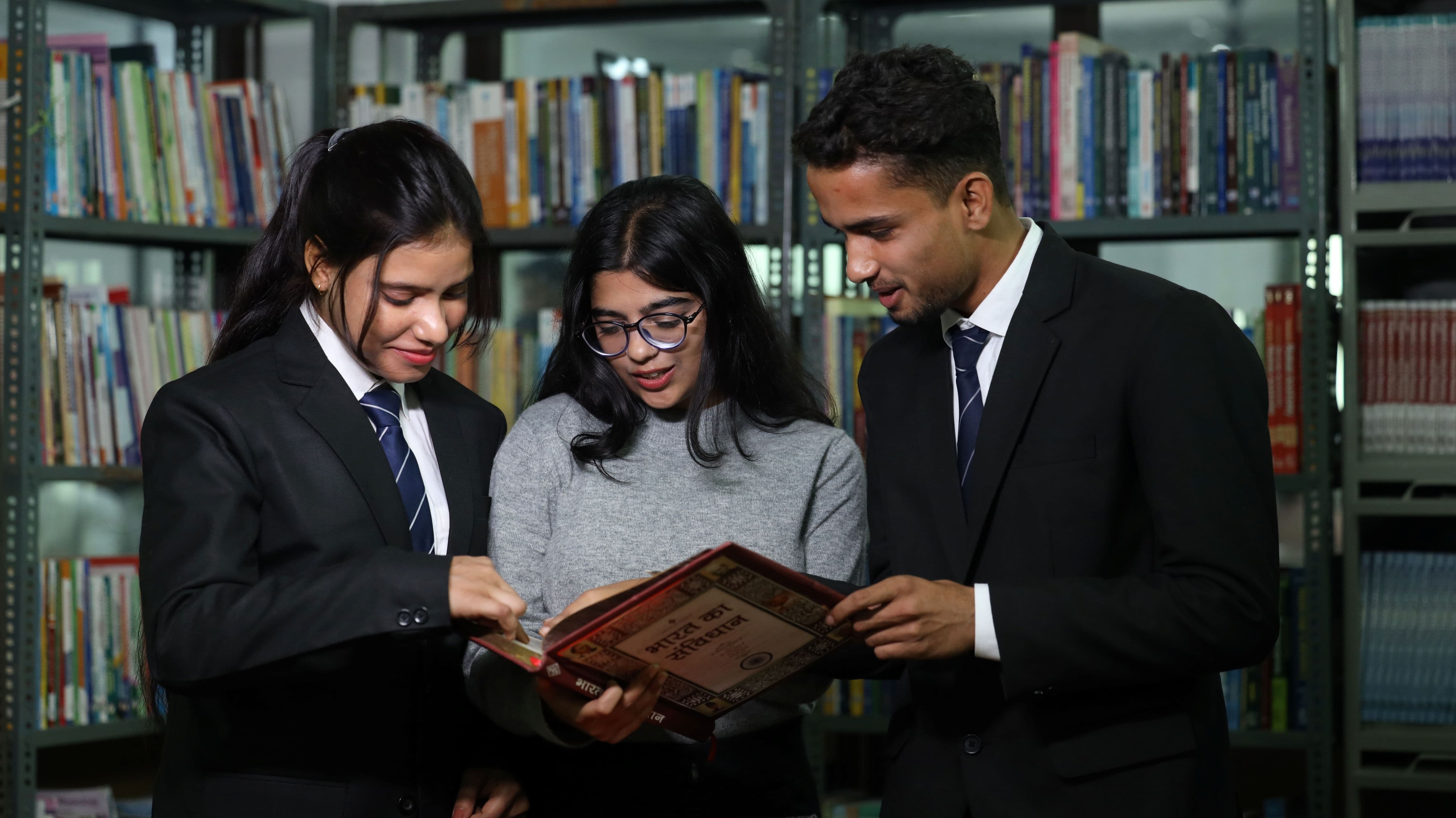 BBS College of Engineering and Technology Allahabad Library photo 8