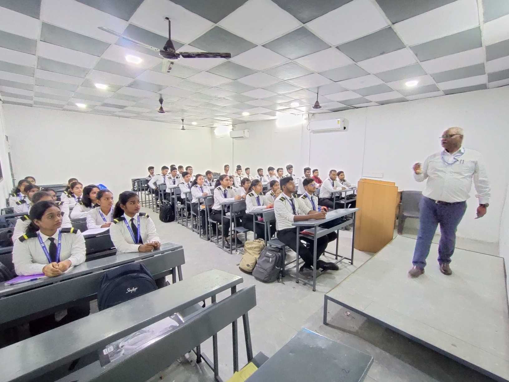 Indira Institute of Aircraft Engineering Classroom photo 1