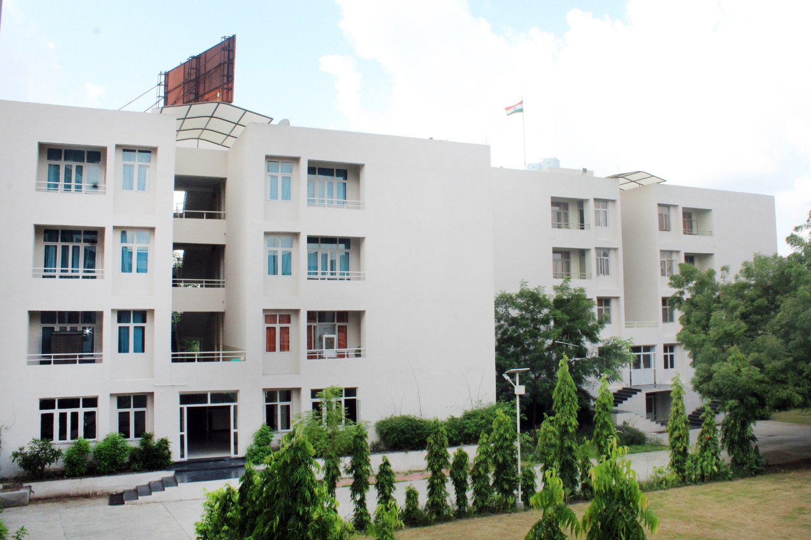ITM SLS Baroda University, Vadodara Campus photo 8