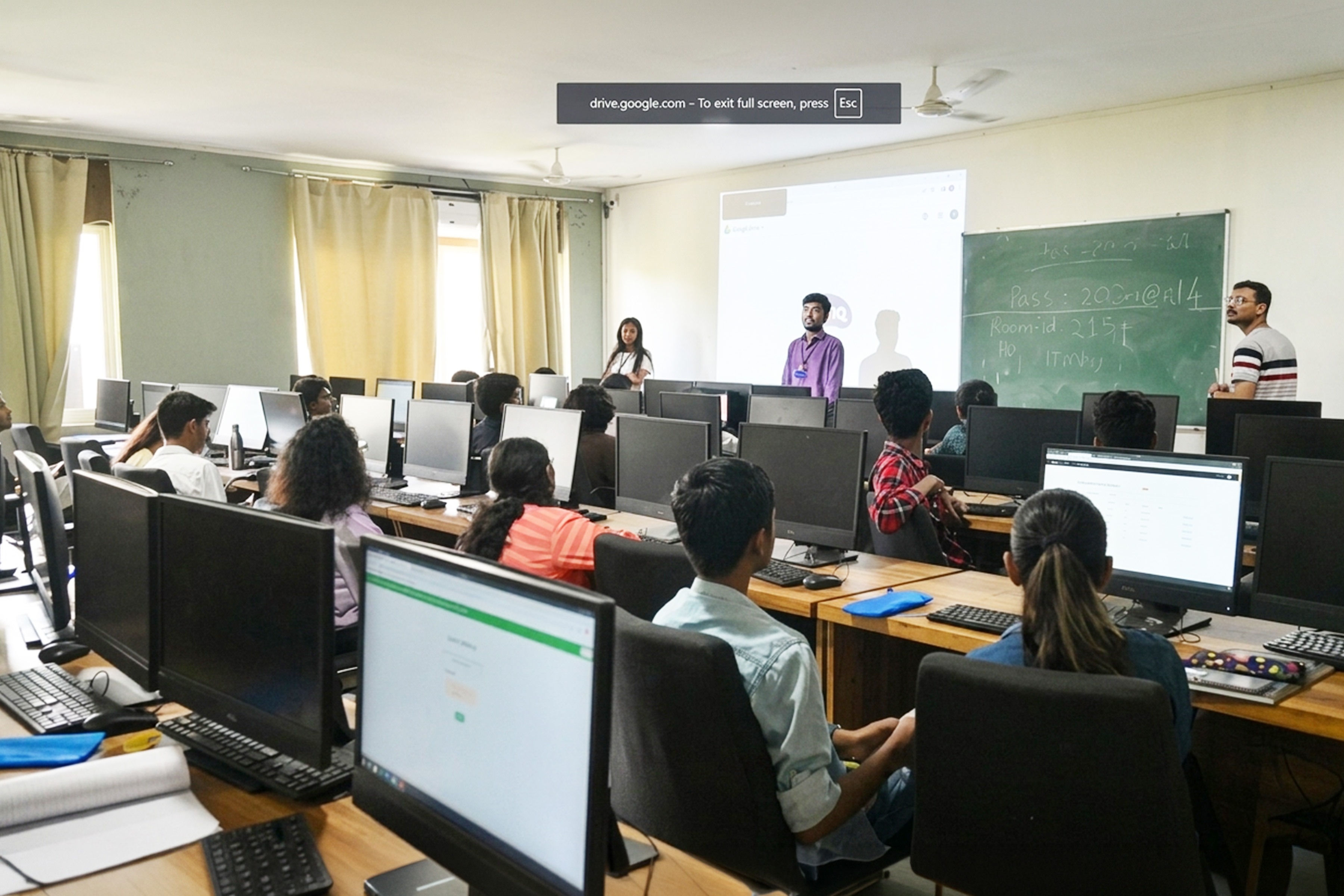 ITM SLS Baroda University, Vadodara Engineering Building photo 7