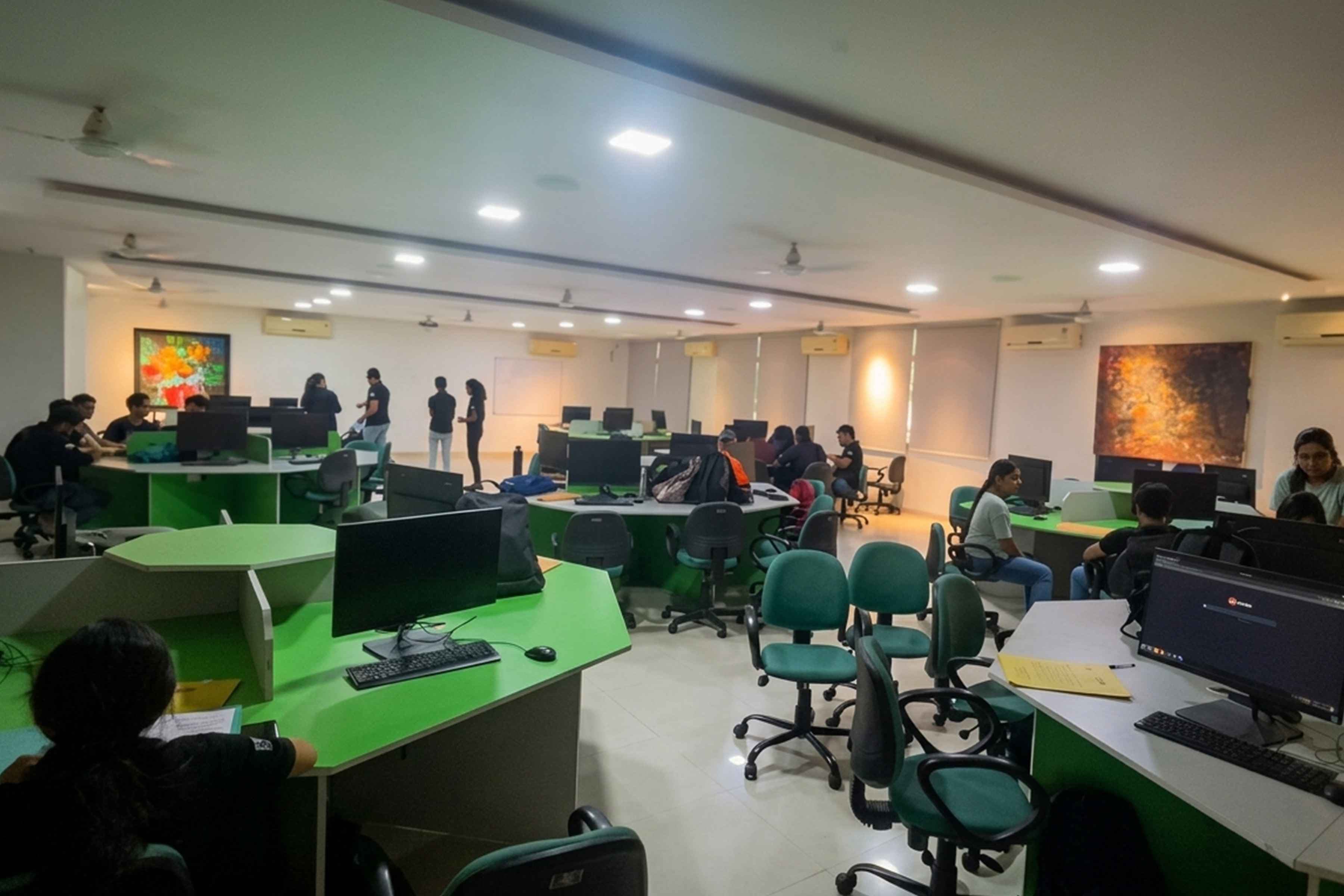 ITM SLS Baroda University, Vadodara Engineering Lab photo 16