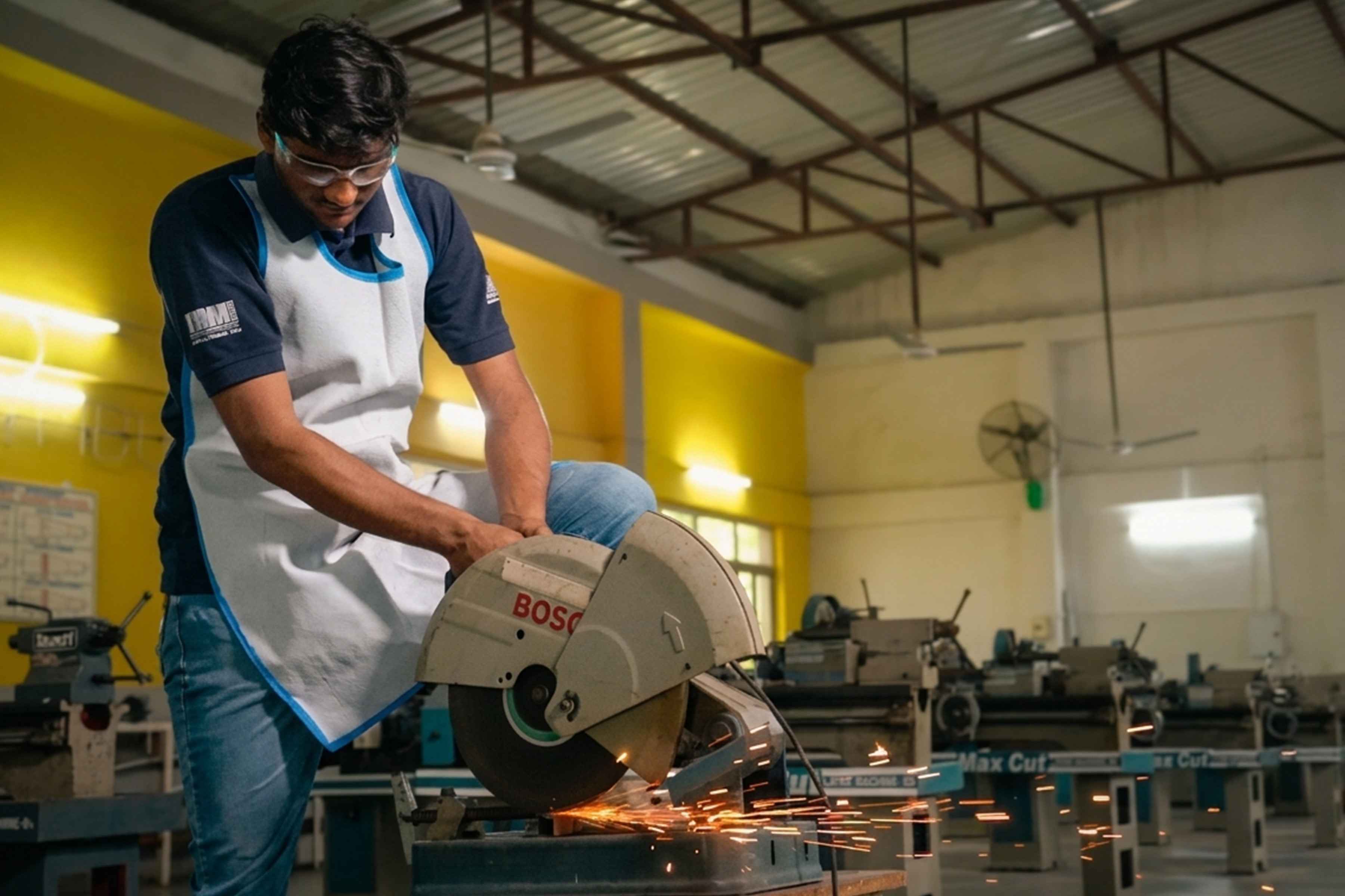 ITM SLS Baroda University, Vadodara Engineering Lab photo 10
