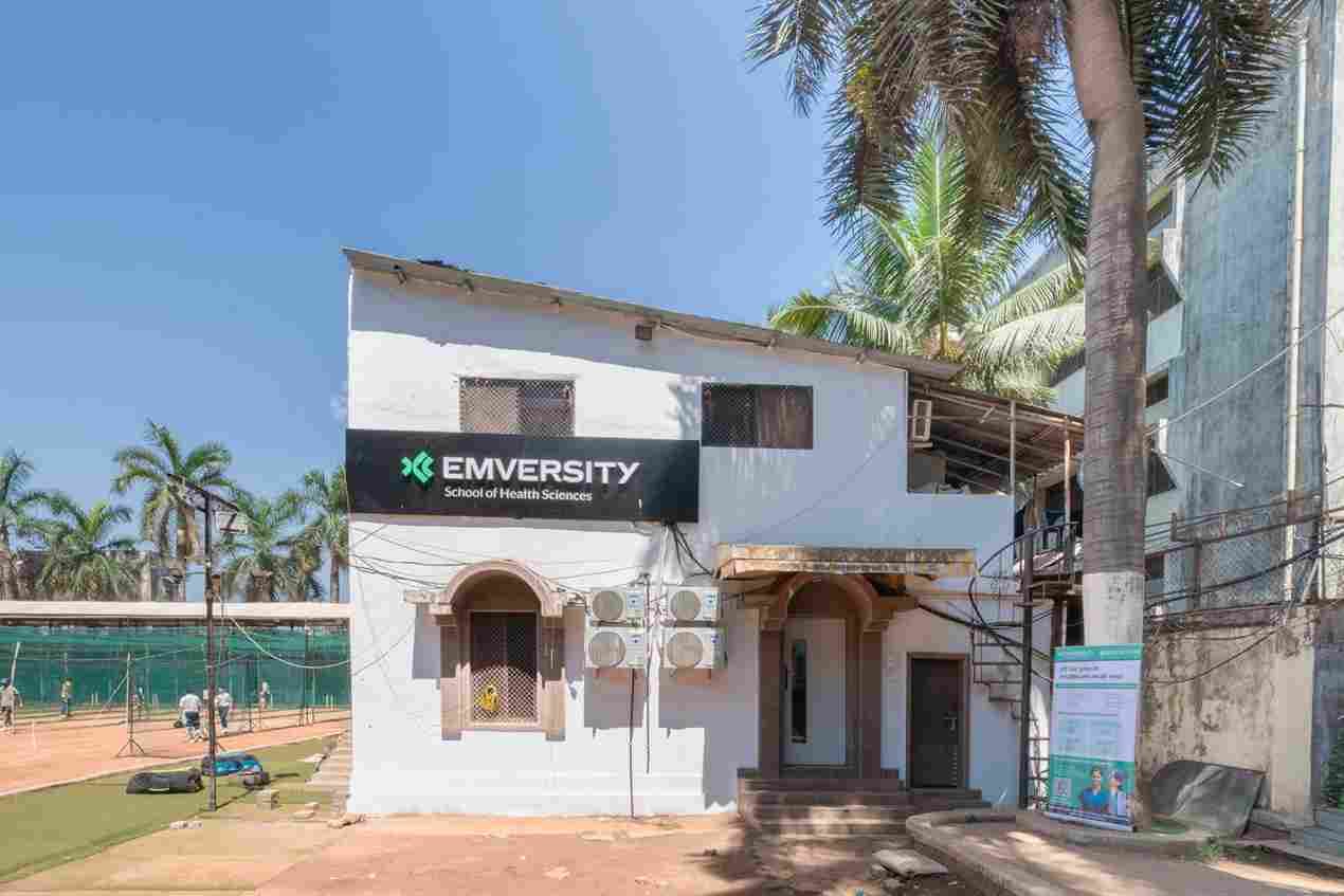 Emversity School of Hospitality & Allied Health Sciences, Mumbai Bombay Office Space photo 9