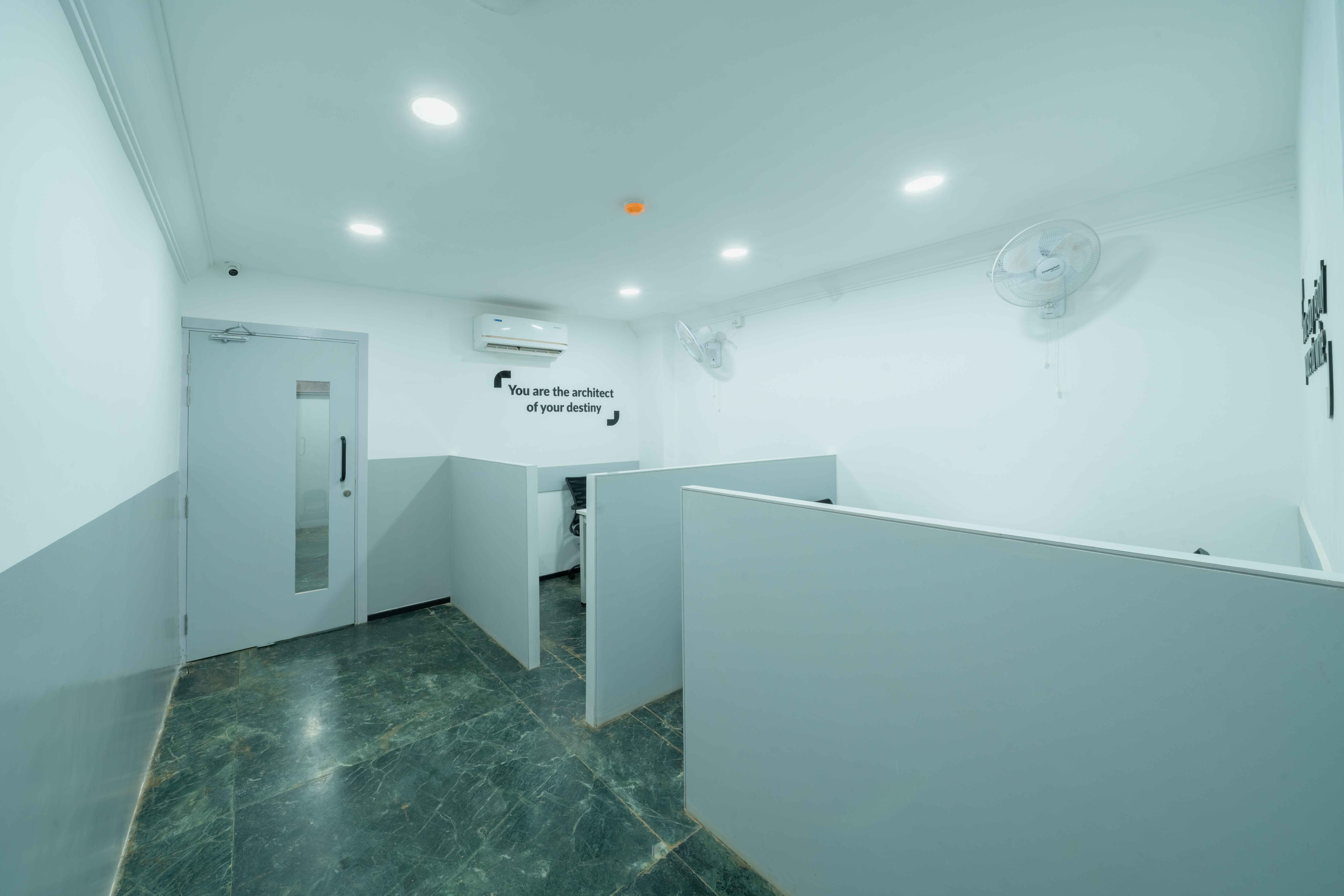 Emversity School of Hospitality & Allied Health Sciences, Mumbai Bombay Office Space photo 41