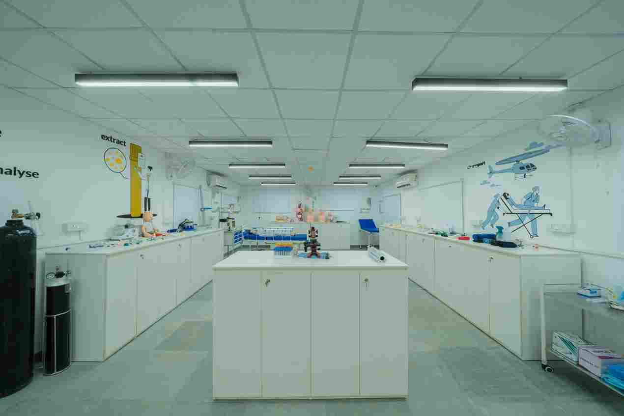 Emversity School of Hospitality & Allied Health Sciences, Mumbai Bombay Office Space photo 47