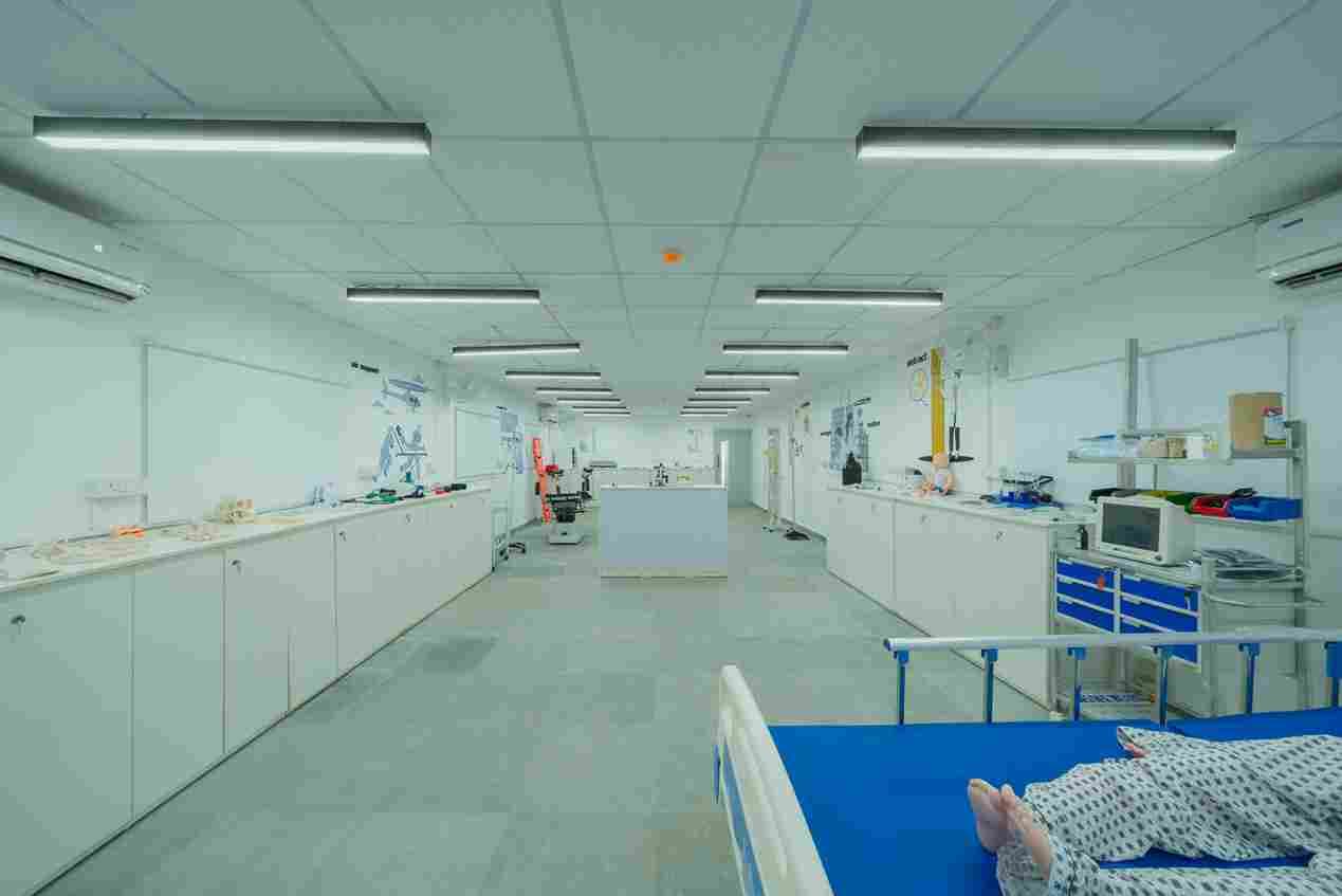 Emversity School of Hospitality & Allied Health Sciences, Mumbai Bombay Office Space photo 46