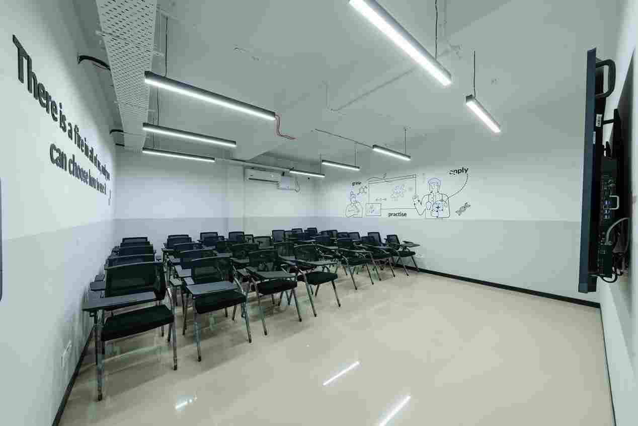 Emversity School of Hospitality & Allied Health Sciences, Faridabad Faridabad Office Space photo 28