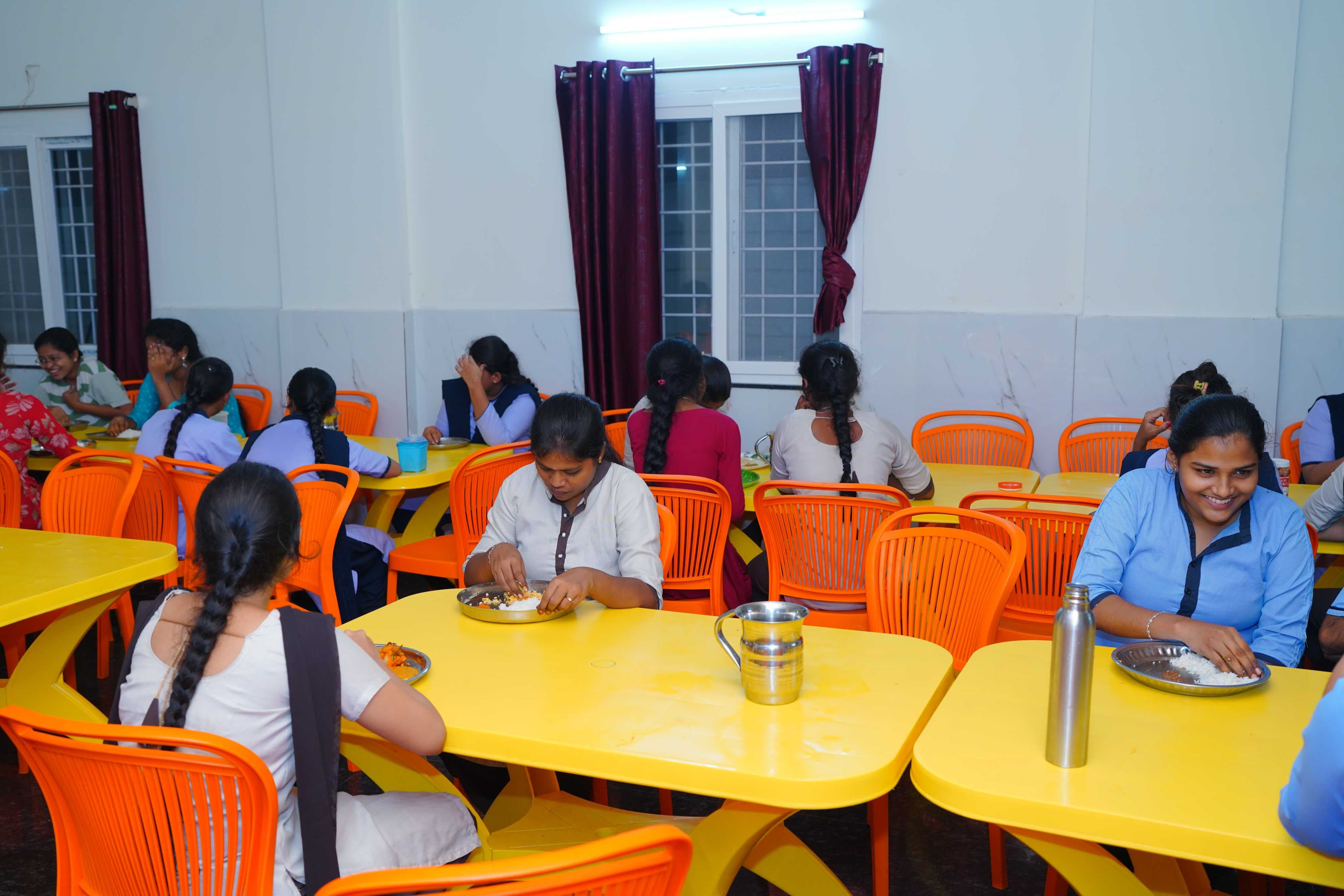 PACE Institute of Technology and Sciences Prakasam dining room photo 5