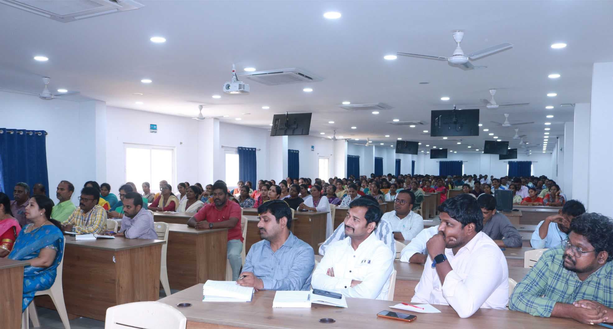 PACE Institute of Technology and Sciences Prakasam Computer lab photo 1