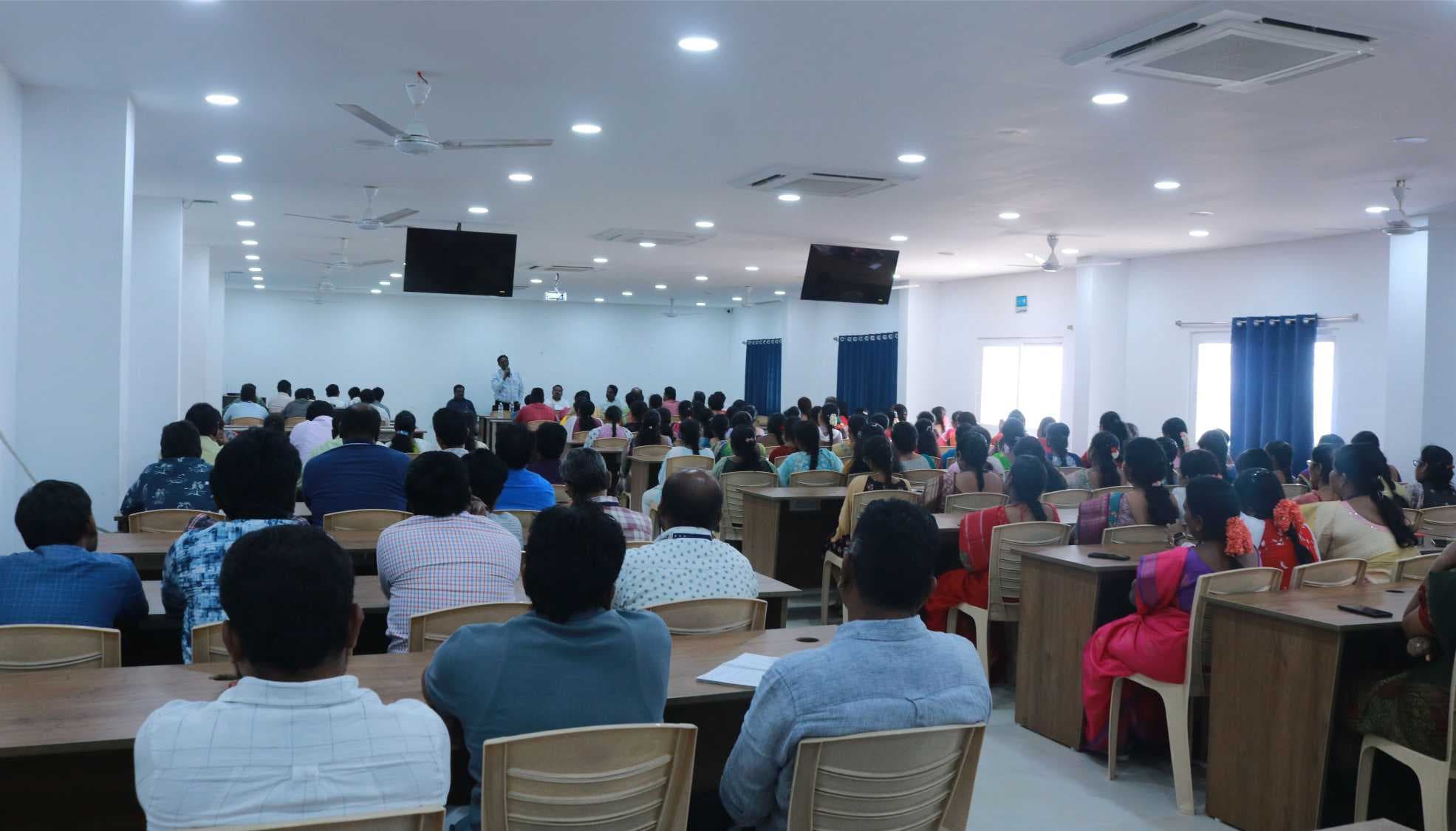PACE Institute of Technology and Sciences Prakasam Computer lab photo 2